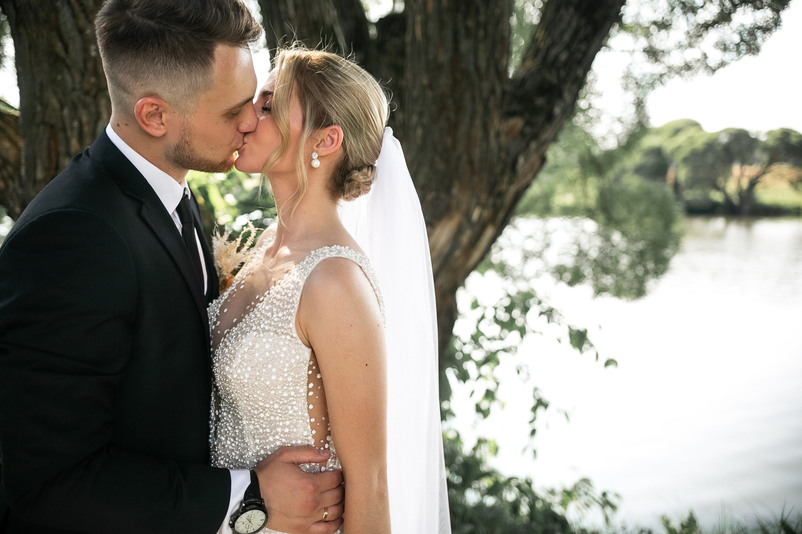 E & M. Photographer Vlad Boytsoff