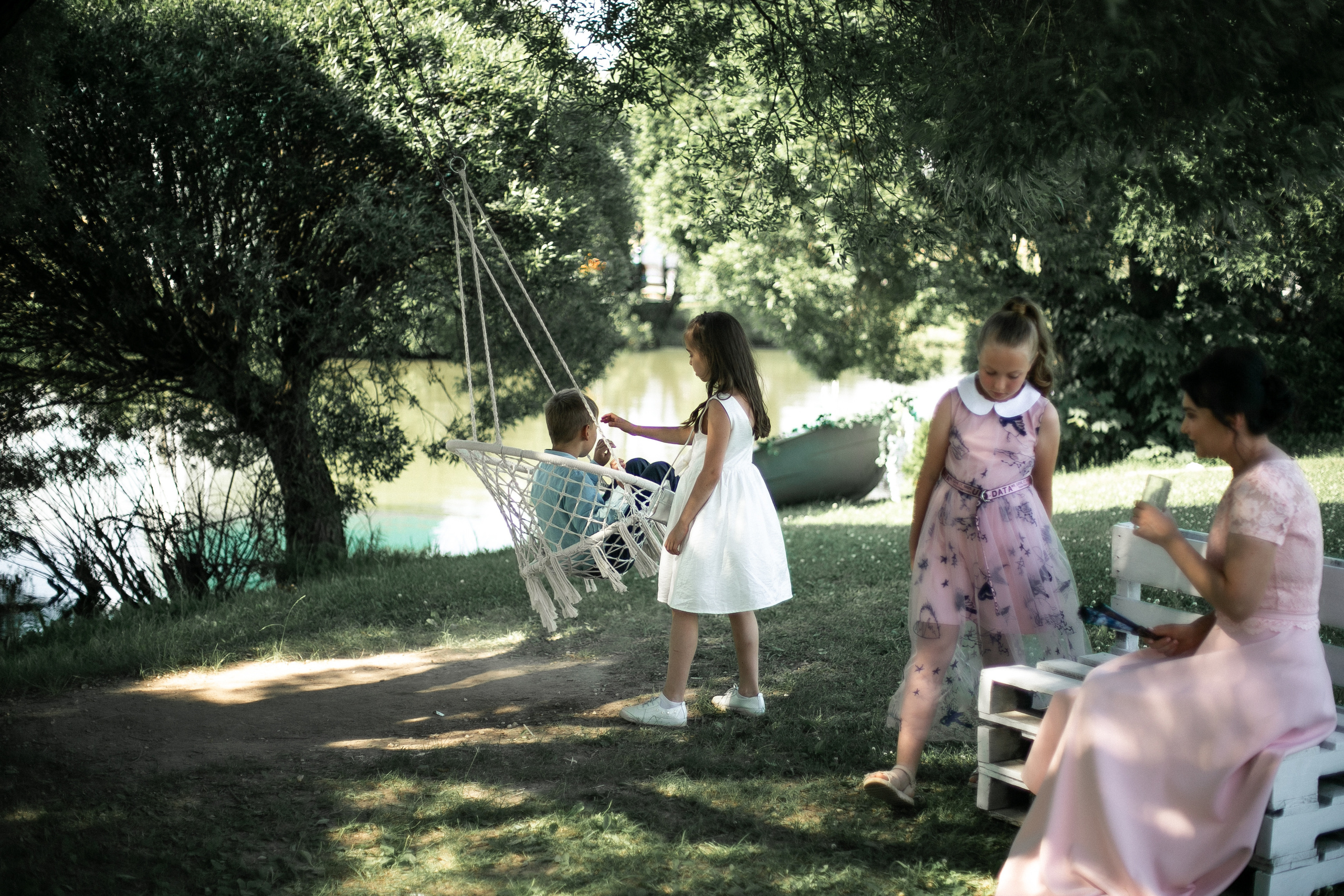 E & M. Photographer Vlad Boytsoff