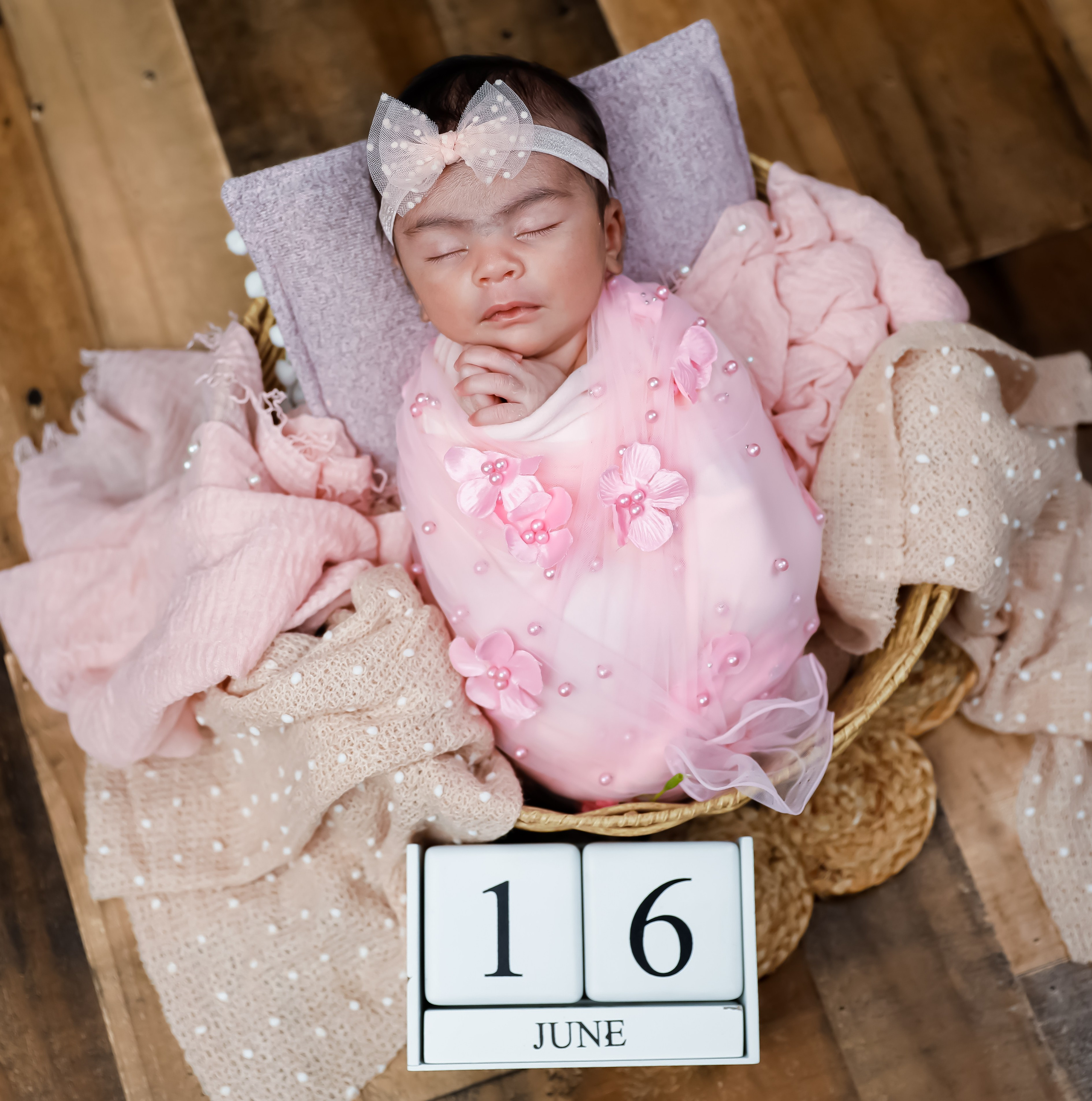 Newborn. AP Lens Photography | Newborn, Maternity, Milestone & Family Photographer | Little Elm & DFW, TX