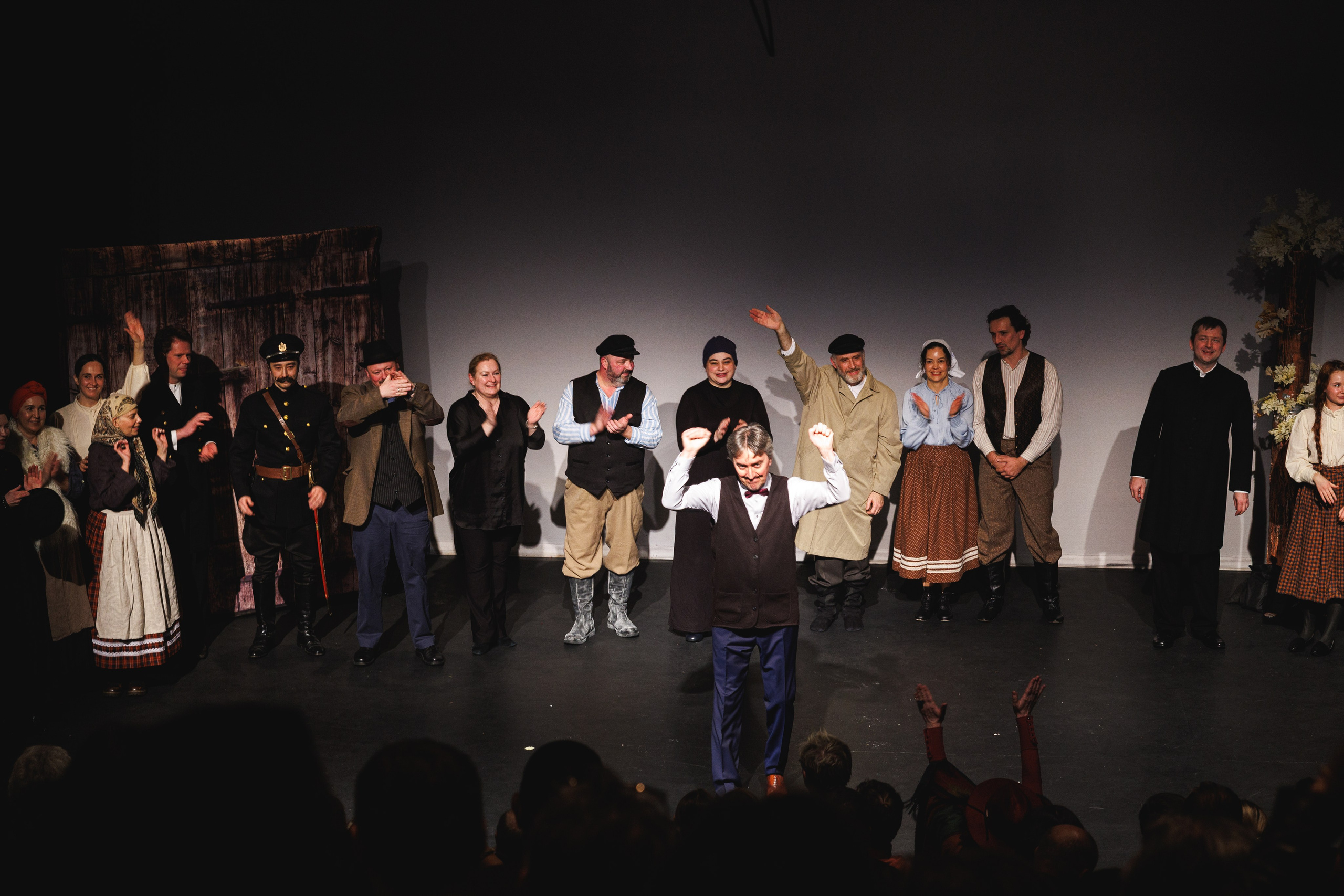 Chameleon — Memorial prayer. Yana Bobrova | Artistic Photography