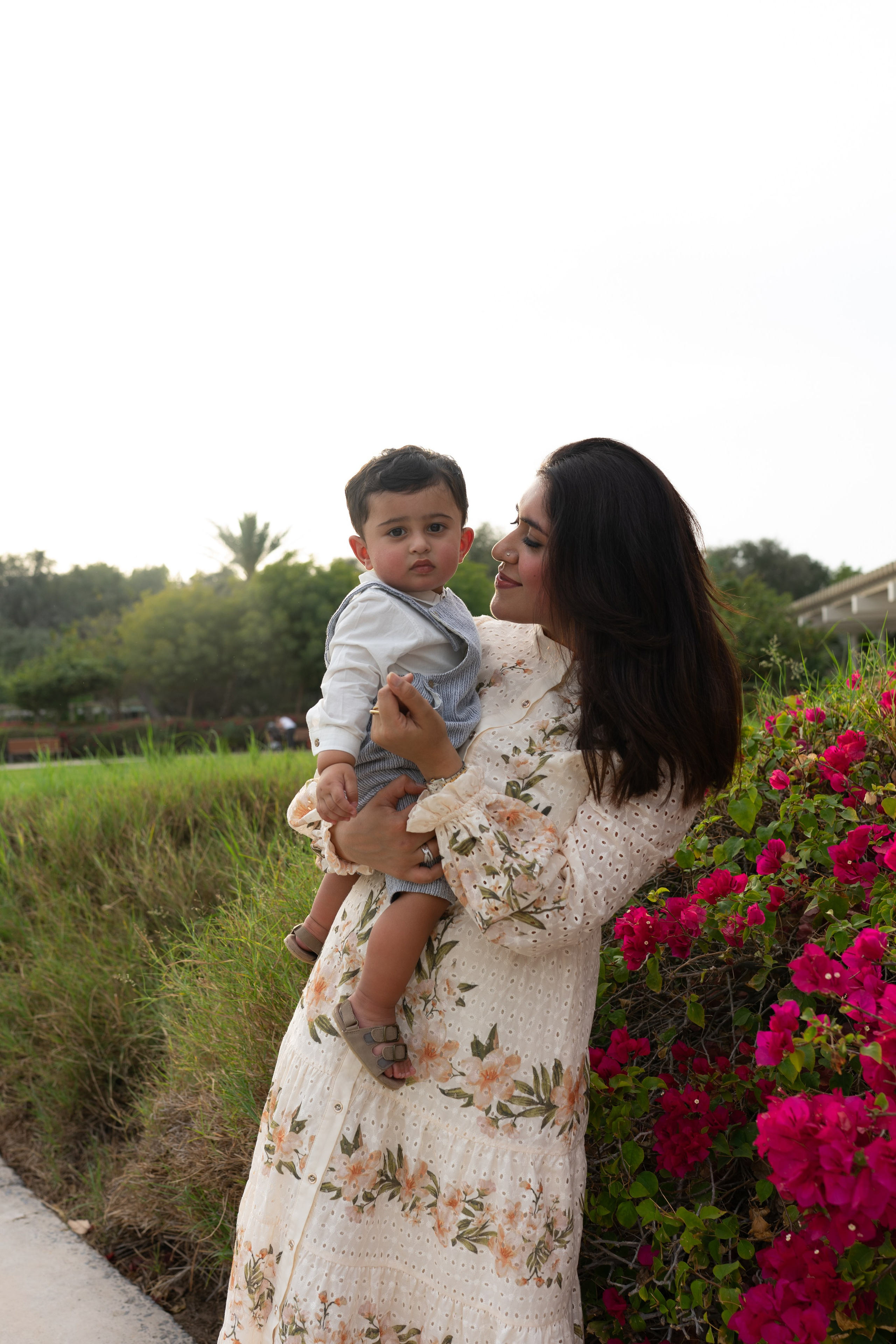 Um Al Amarat First Birthday. Professional Photographer Abu Dhabi, Dubai — Yulia Ismoilova | 2025