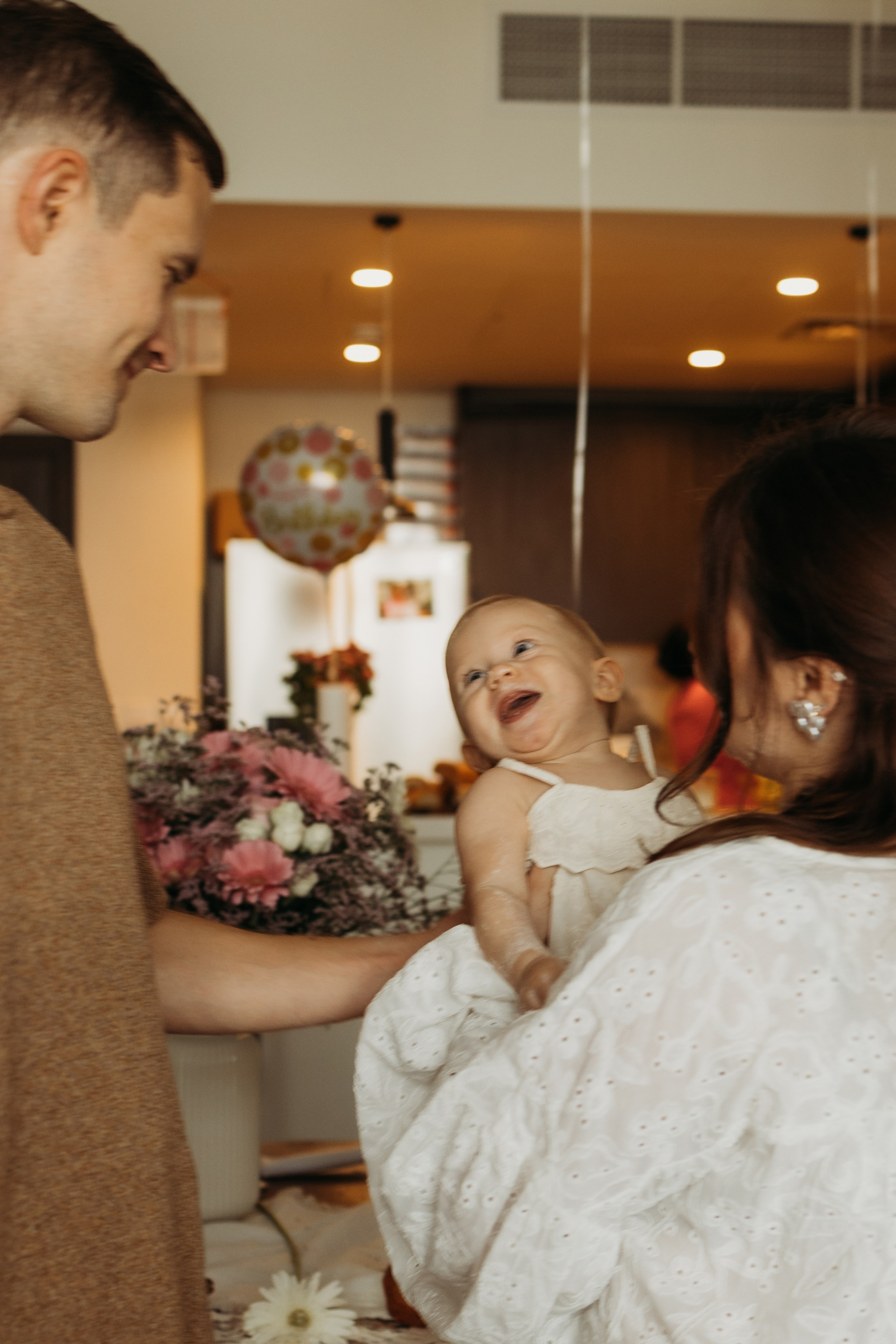 Home full of love. Birth, Family, Newborn photographer in Dubai| Eliza Baitikova