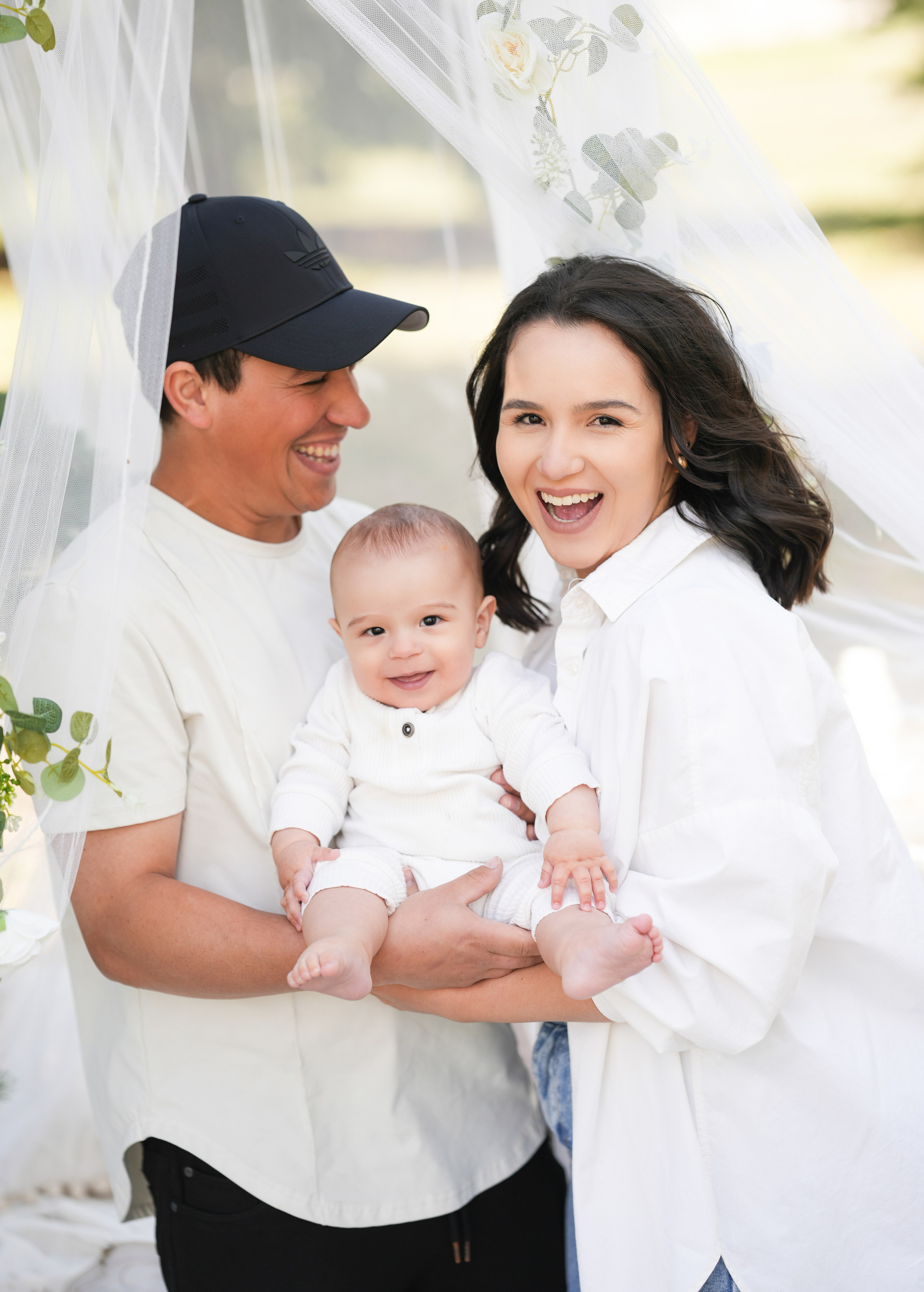 Mother Photo Day. Pashynska Photography | Calgary Wedding & Family Photographer