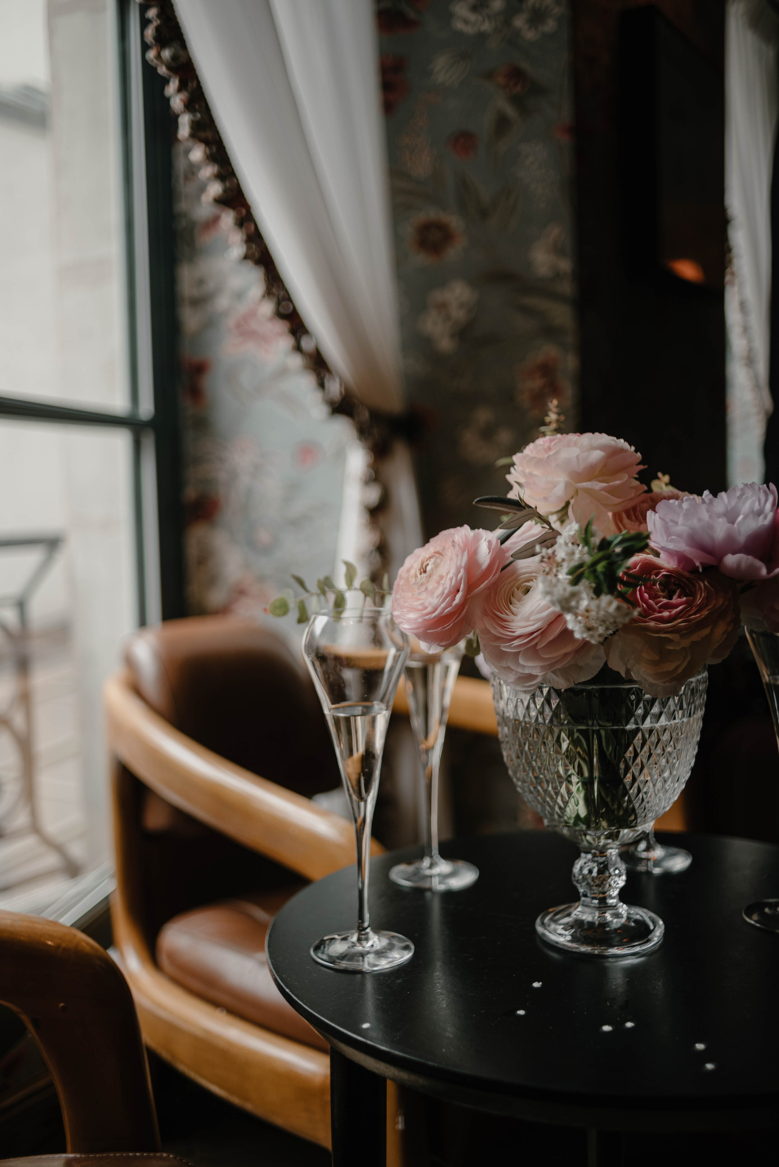 Камерная свадьба в Марэ, Париж | Ksenia Marchand. Ksenia Marchand/ Lifestyle photographer in Paris