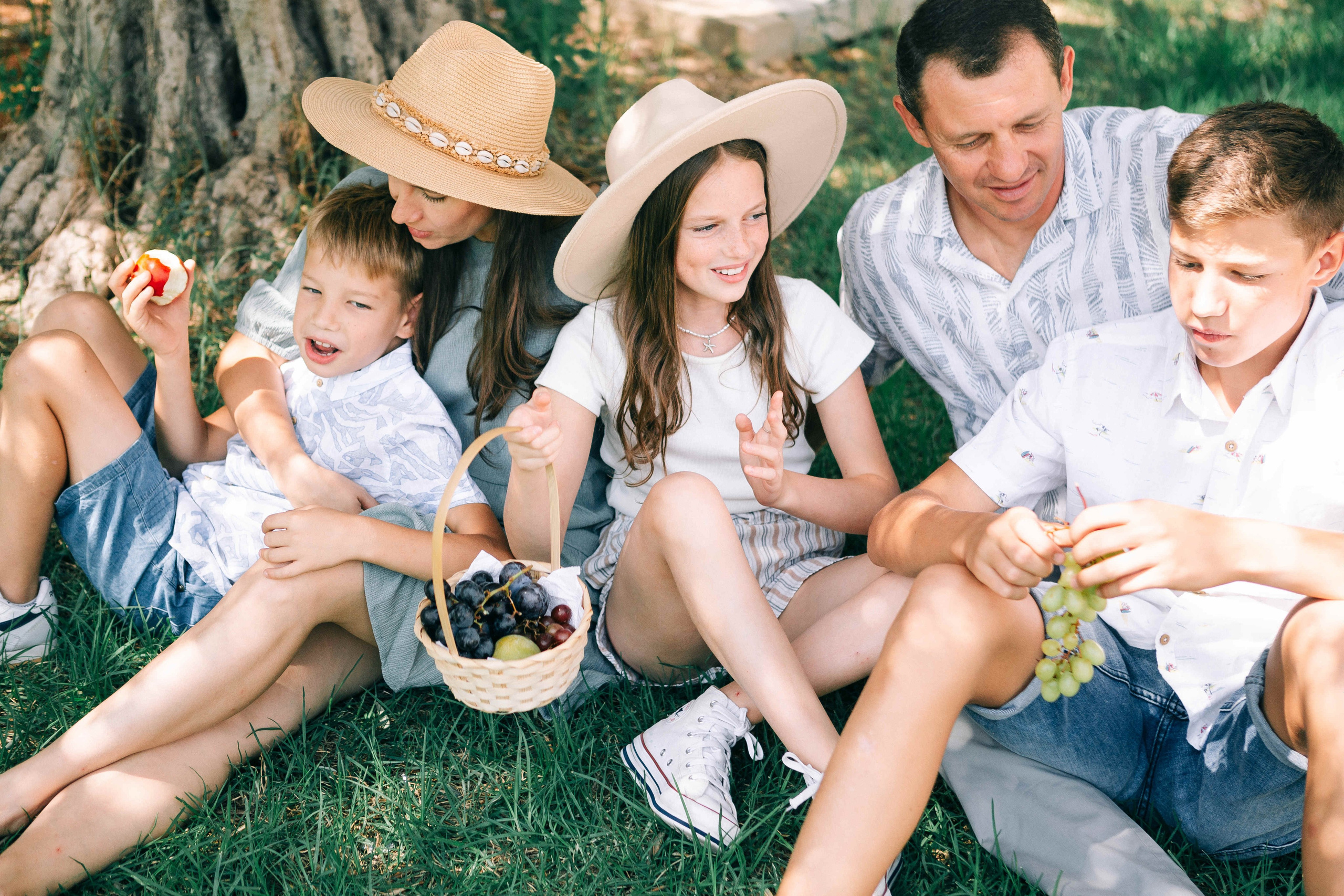 PHOTO SESSION WITH PARENTS. Https://shi-photo.com/