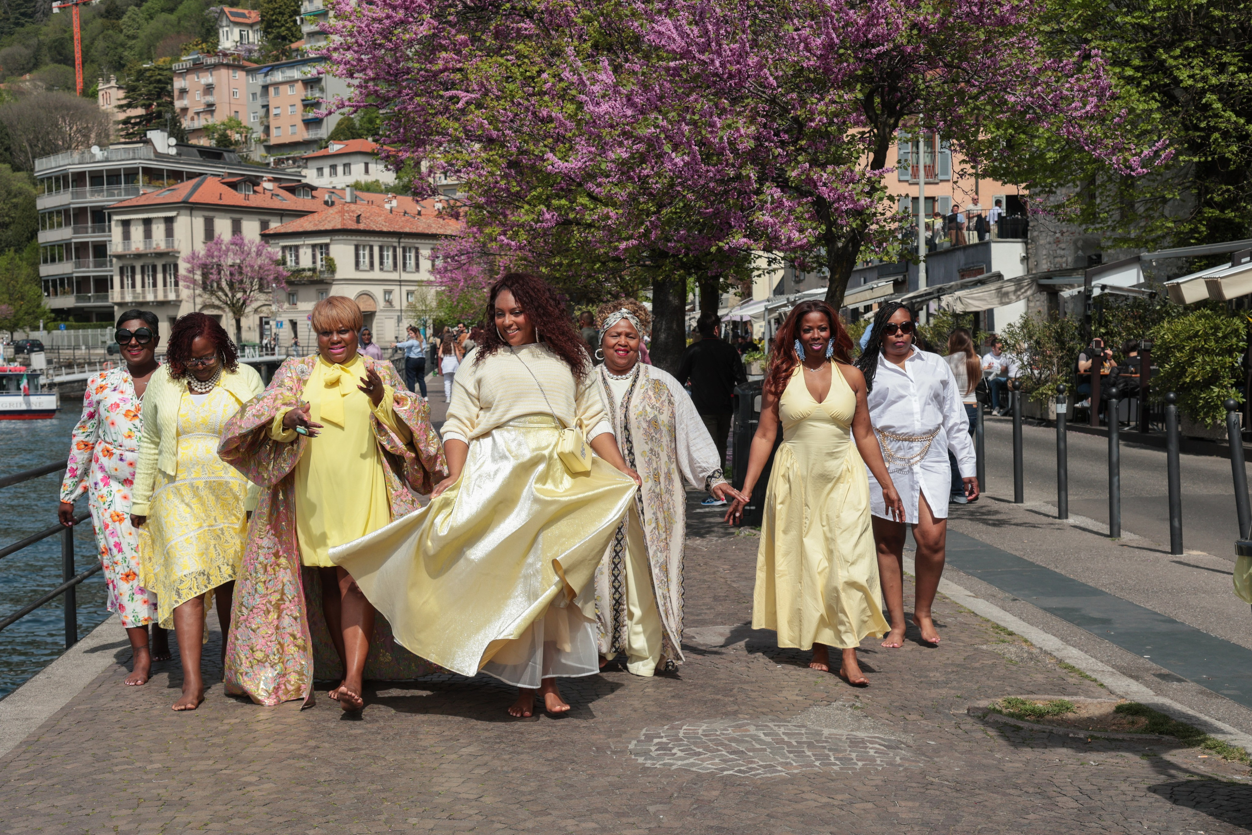 Girls Trip Como. Photographer in Milan |Mila Pro Photo