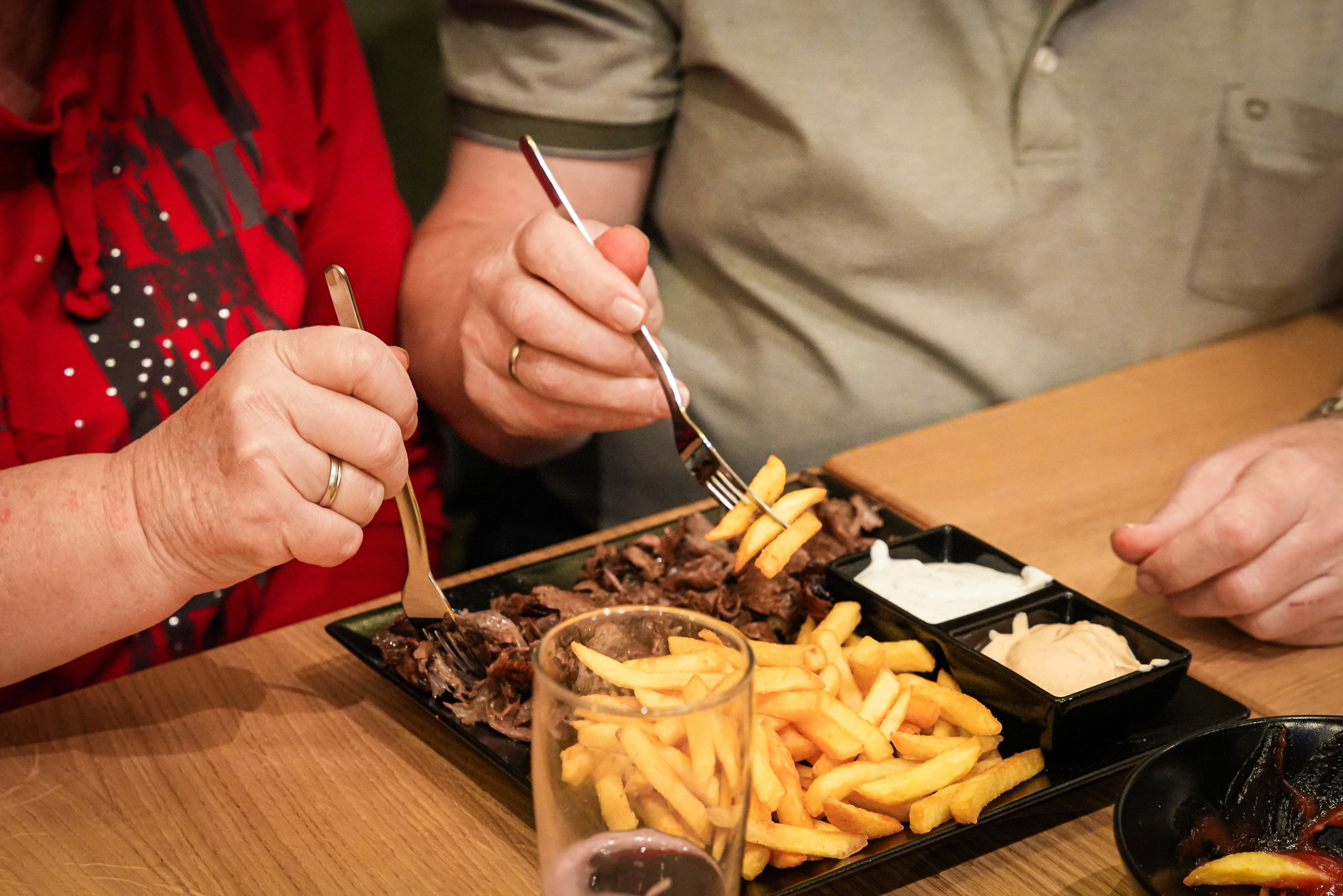 „Eröffnung-Dönerladen“. Fotografin Yuliia Turinina in Stuttgart
