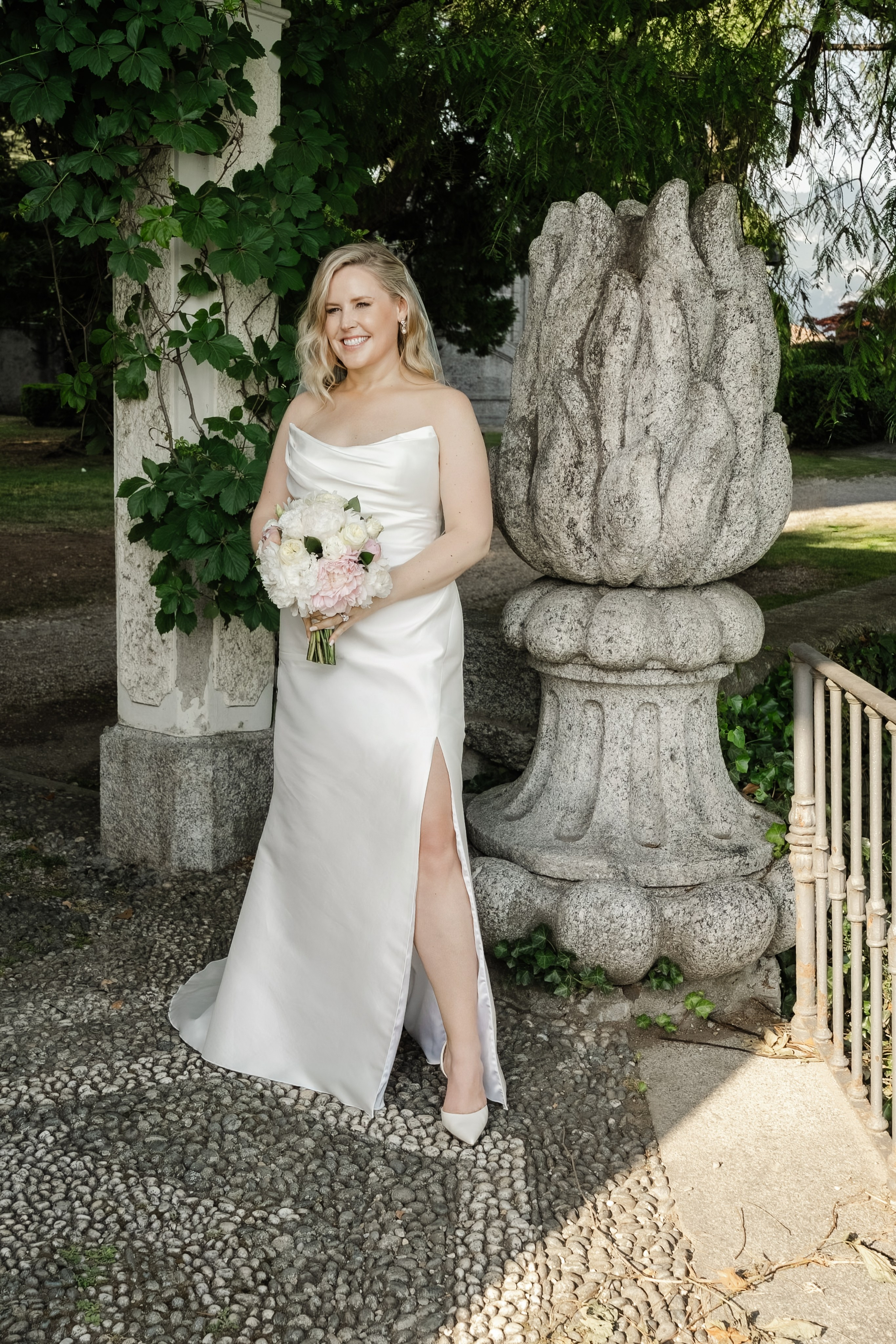 ASHLEY AND RENZO _LAKE COMO. PHOTOGRAPHER IN ITALY