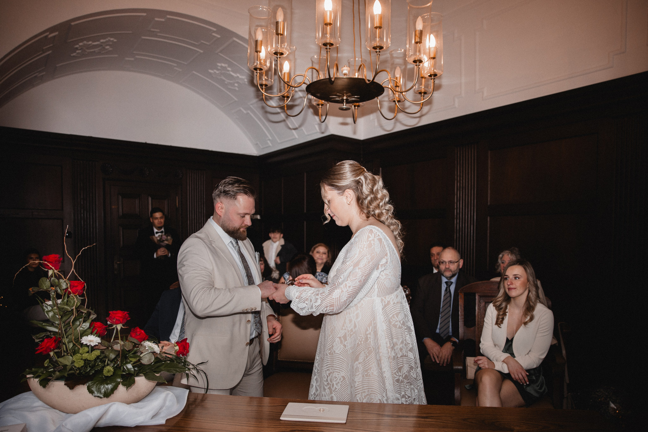 Laura & Arthur | Rathaus Herne. Photographer in Bochum Dolia Halyna