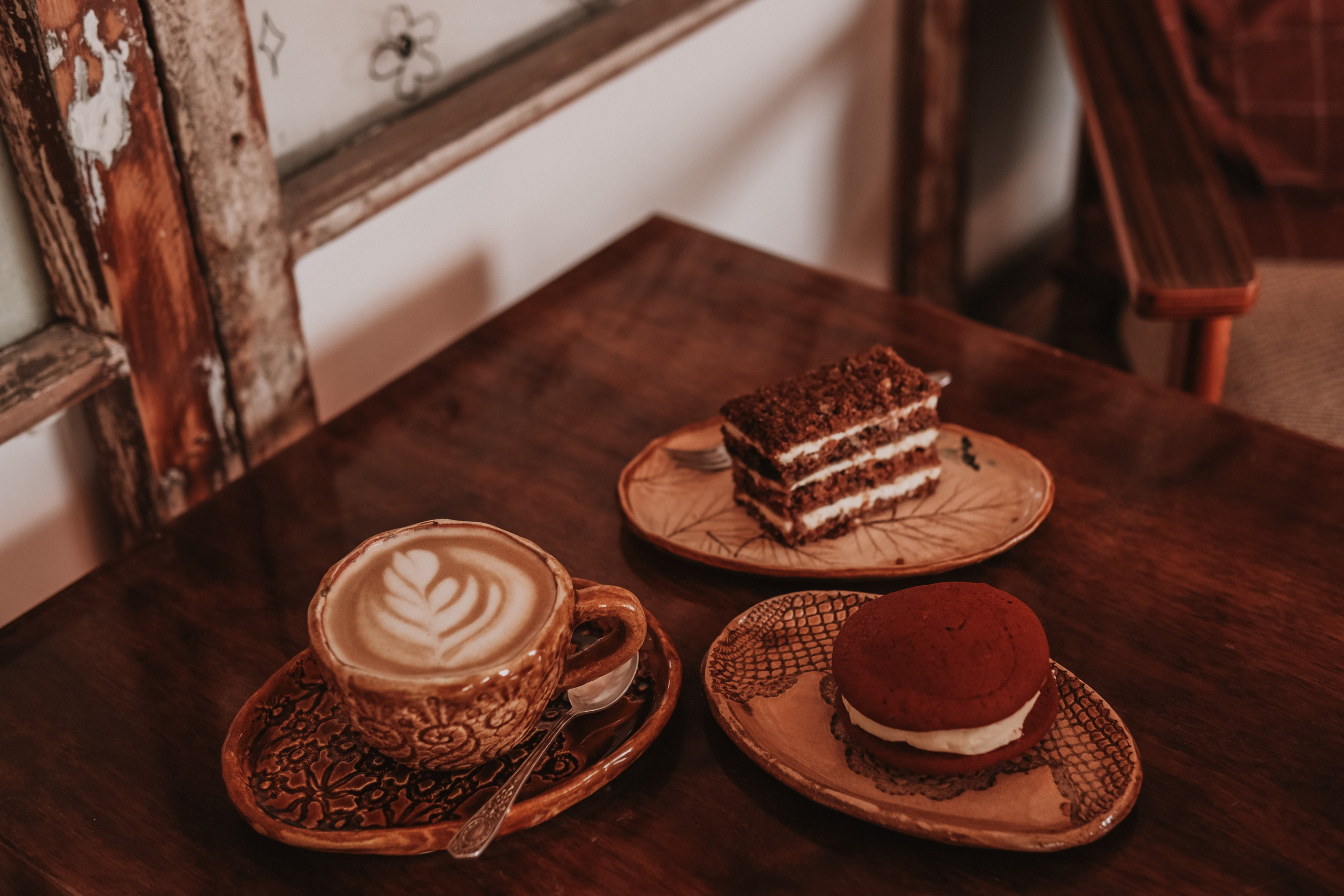 Lighthouse Coffeeshop. Lens Captures Life