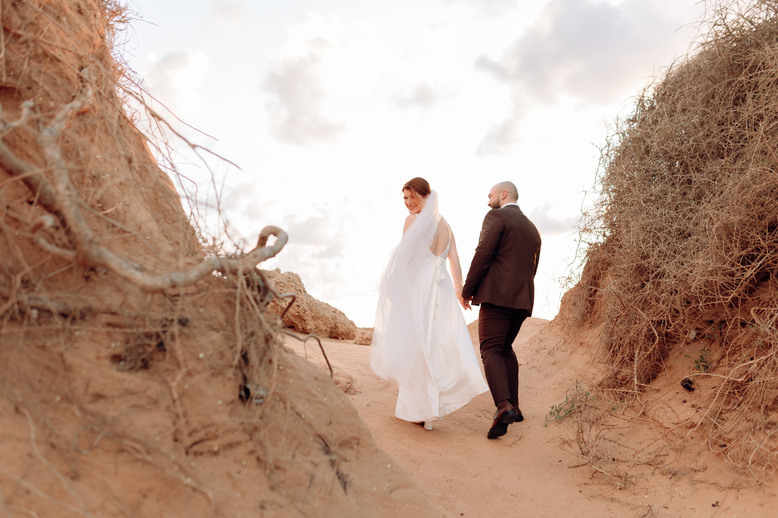 Two Souls, One Story. Https://shi-photo.com/