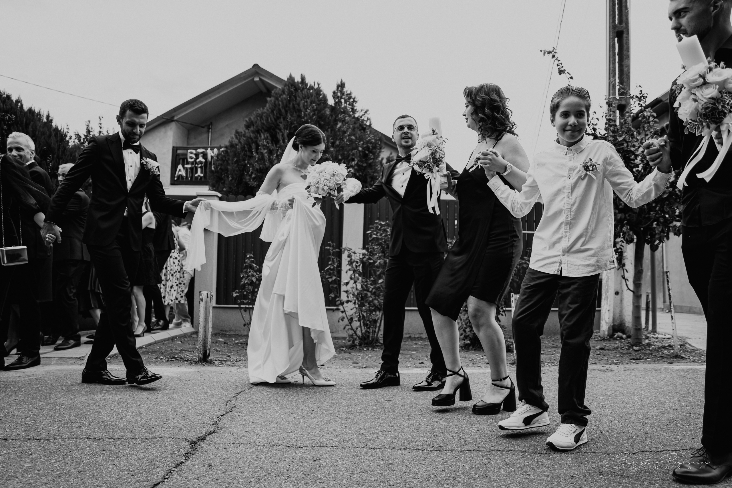 Mădălina & Alexandru. Sebastian Purusniuc Fotograf - Iasi