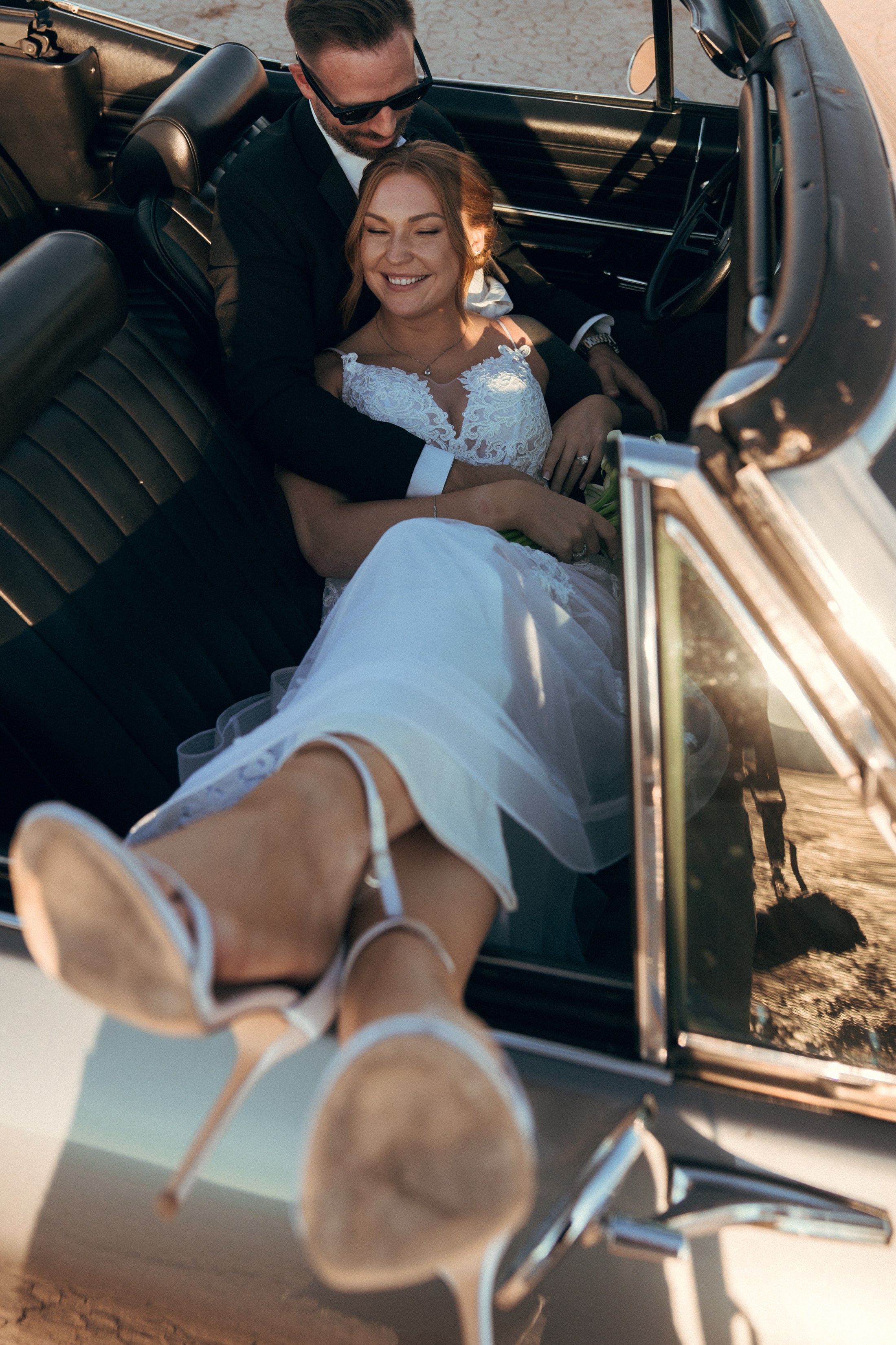 Dasha&Jeremy. Wedding & elopement photographer Viktoriya Kravtsov. Las Vegas
