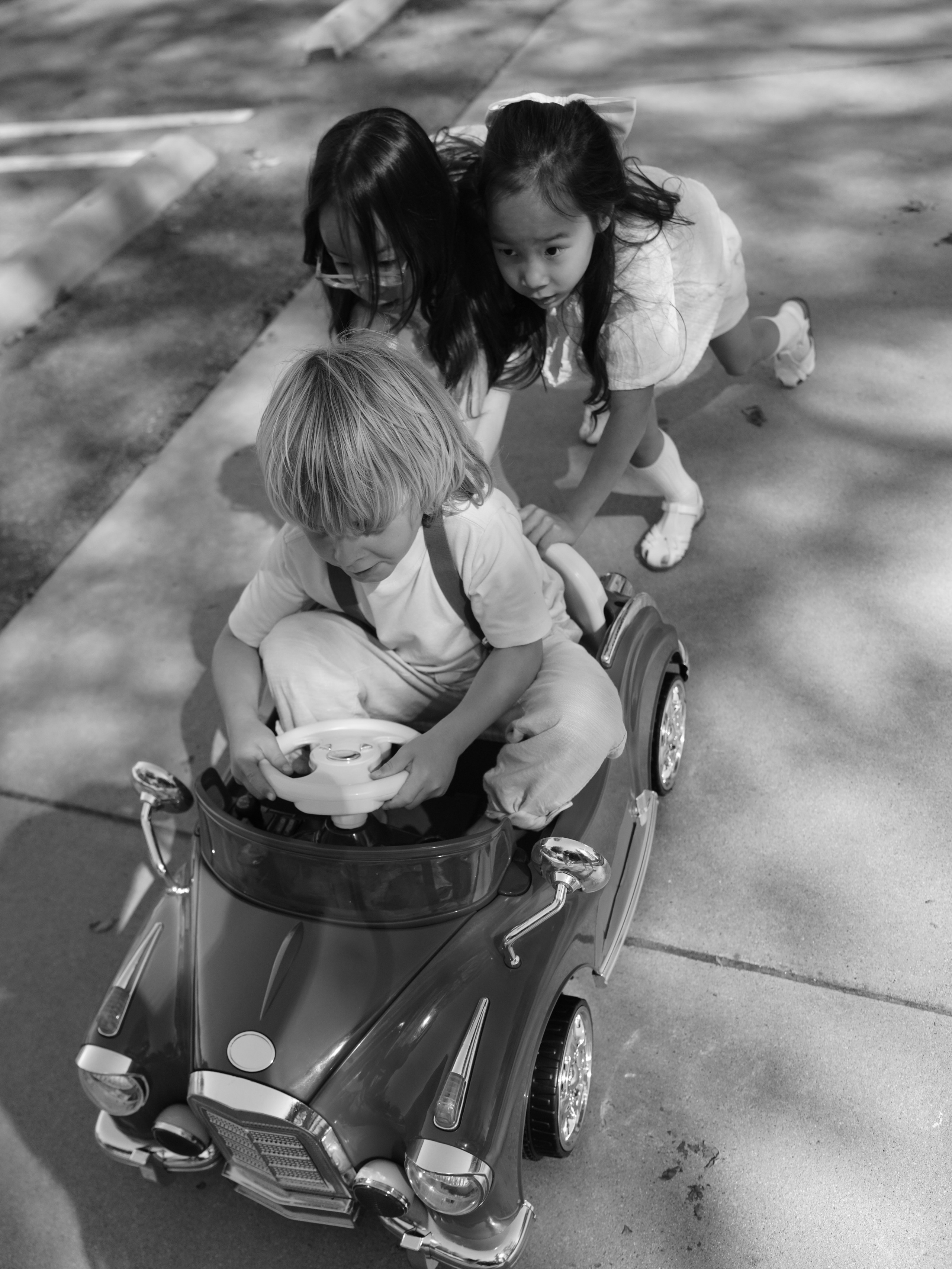 Children on the playground. Фотограф и видеограф в США (и по всему миру) — Татьяна Иванова