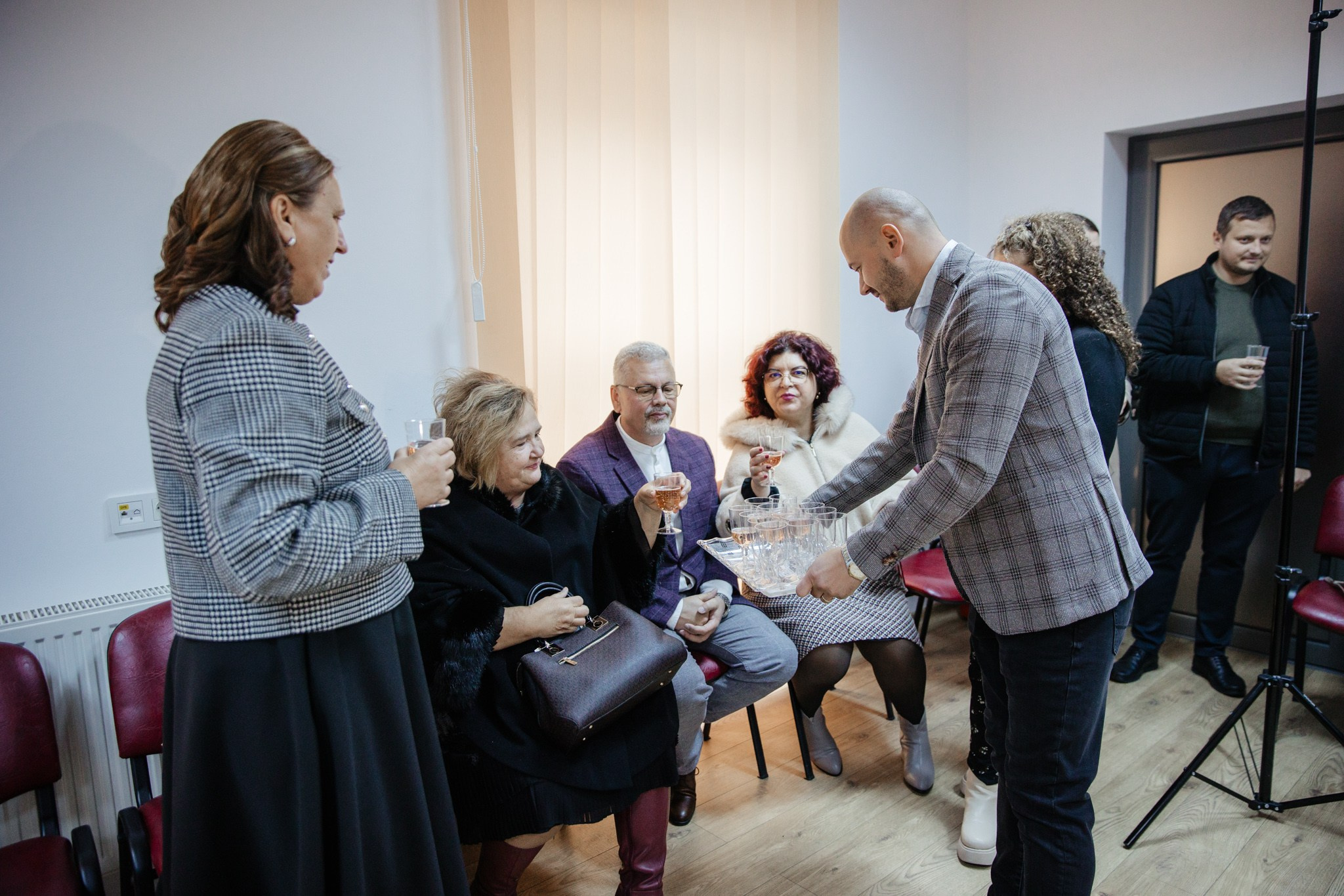 Nunta de Poveste la Sucevița: Cristi și Andreea. Servicii foto-video profesionale, pentru momente de neuitat