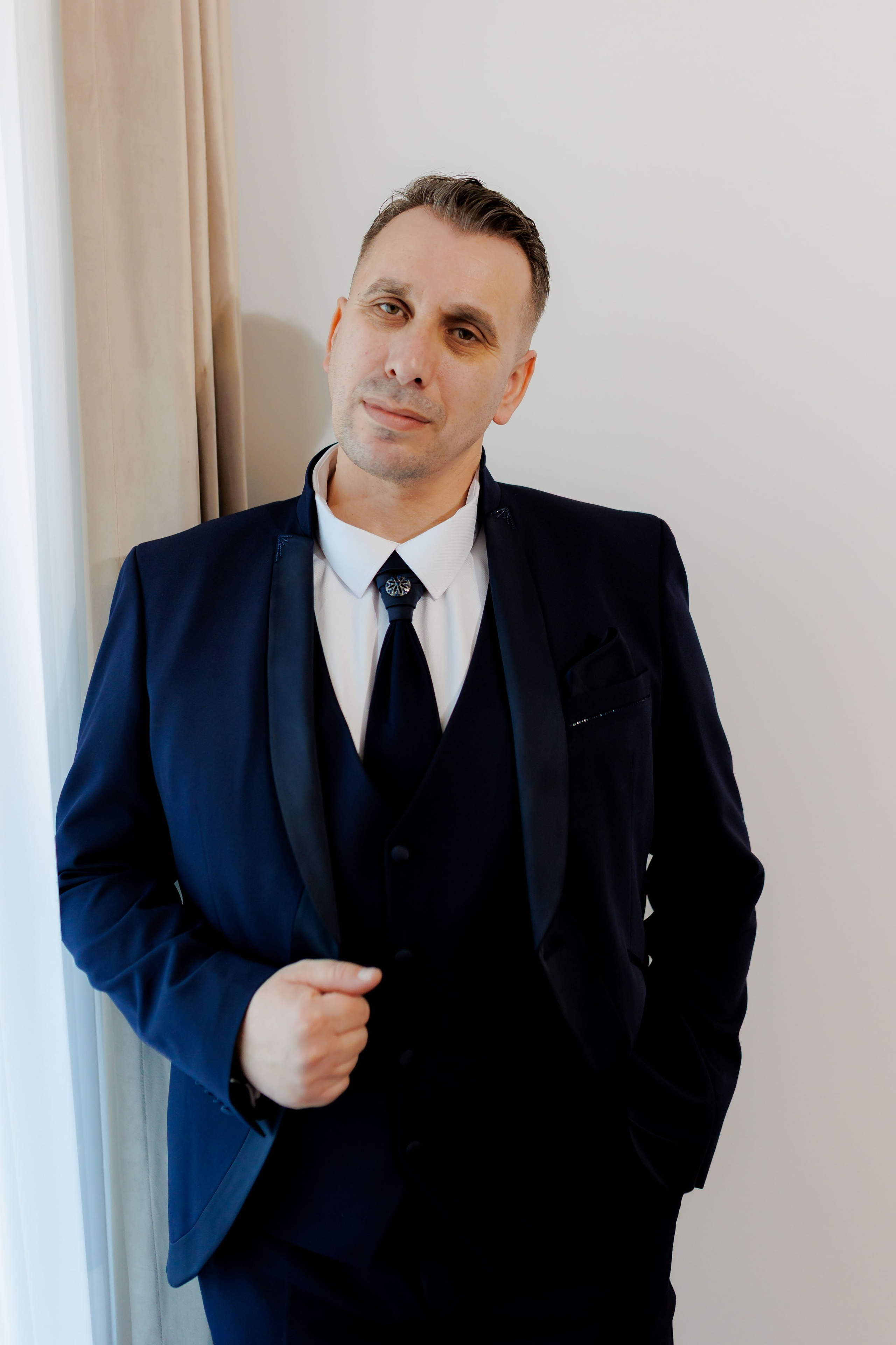 Povestea voastră, regizată de noi |Cristi Turculet Videograf Nuntă Suceava | wedding highlight. Servicii foto-video profesionale, pentru momente de neuitat