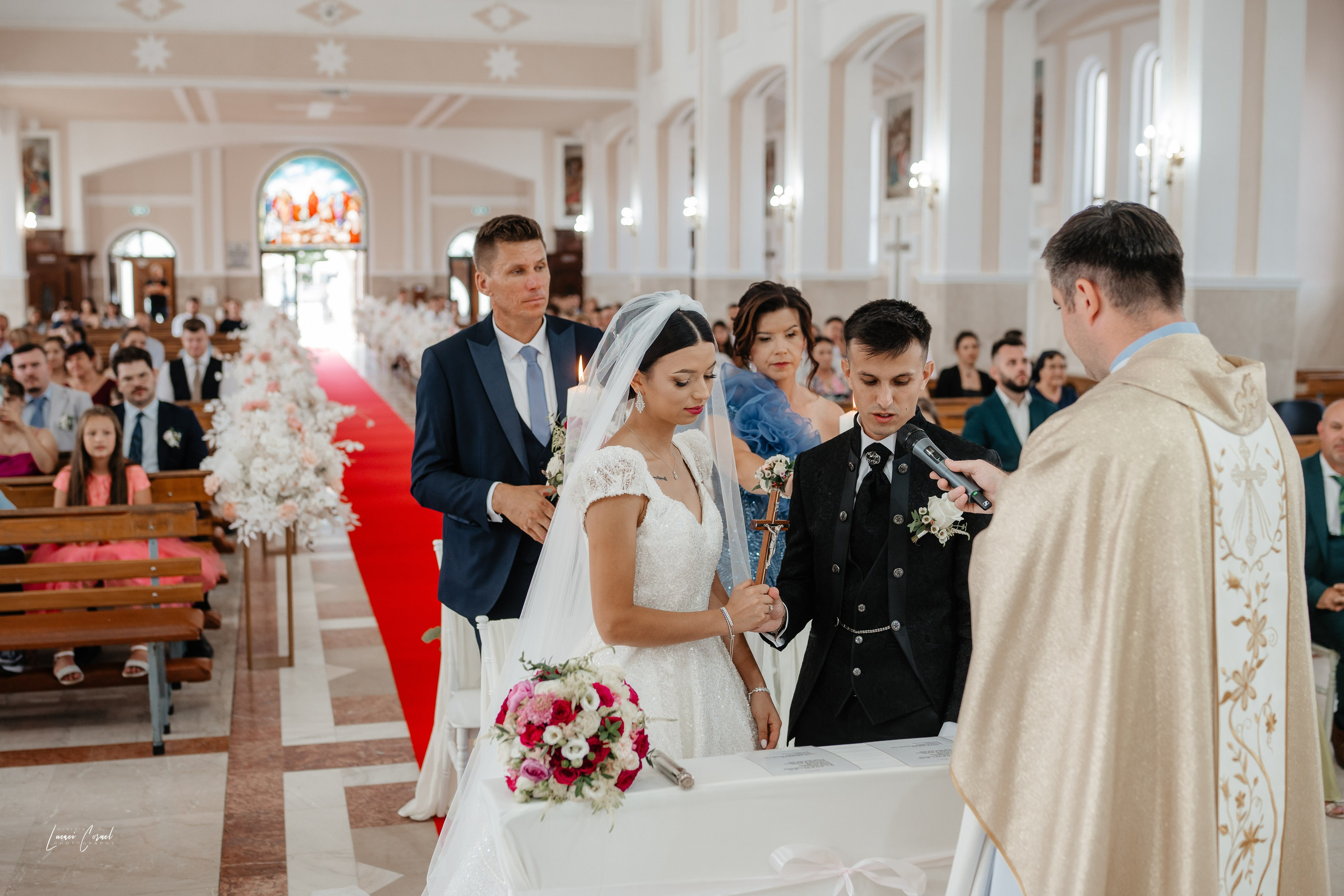 Amalia & Denis – Poveste foto de iubire. Fotograf de nuntă, corporate, botezuri, majorate și aniversări Roman, Lucaci Cornel