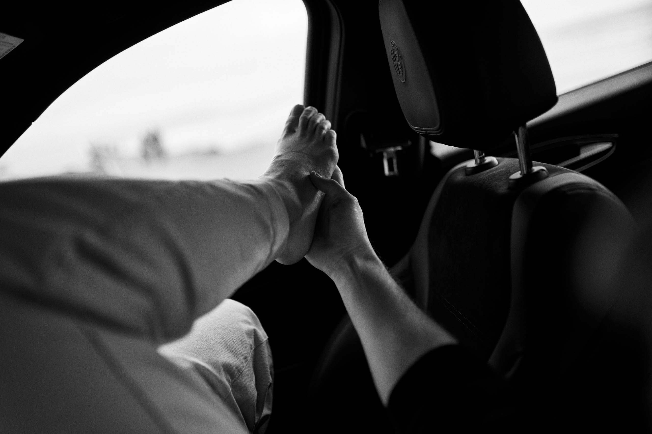 Ocean Beach Couple Photoshoot in San Francisco — Candid Lifestyle Sunset Session by Bay Area Life Studio. Bay Area Life | Event, Wedding & Commercial Photography Agency