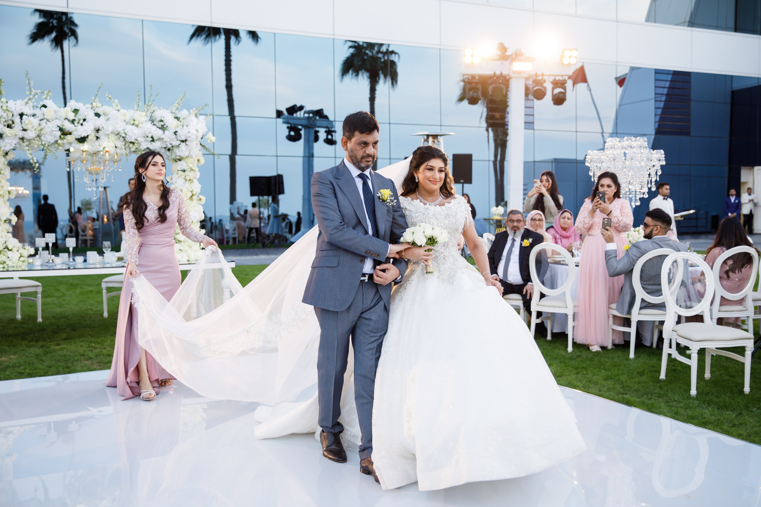 22/12/2023 Burj Al Arab wedding. Photographer Anna Curly | Weddings and Events in Dubai