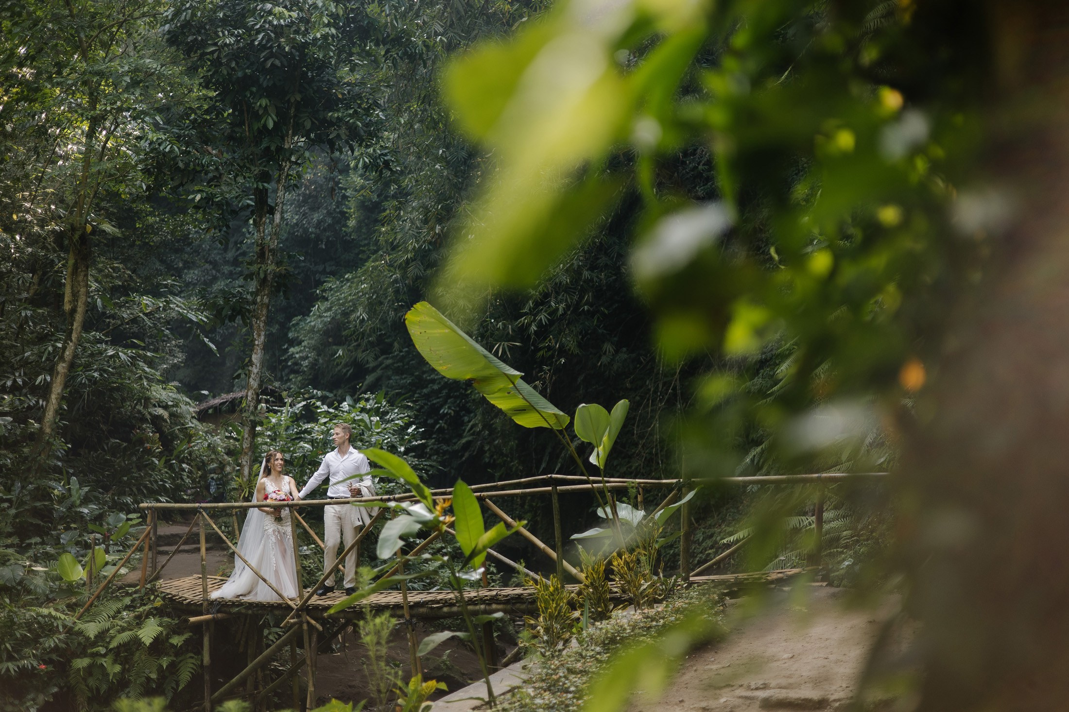 Waterfall wedding. Get.it.feel — Aesthetic Photography and Videography