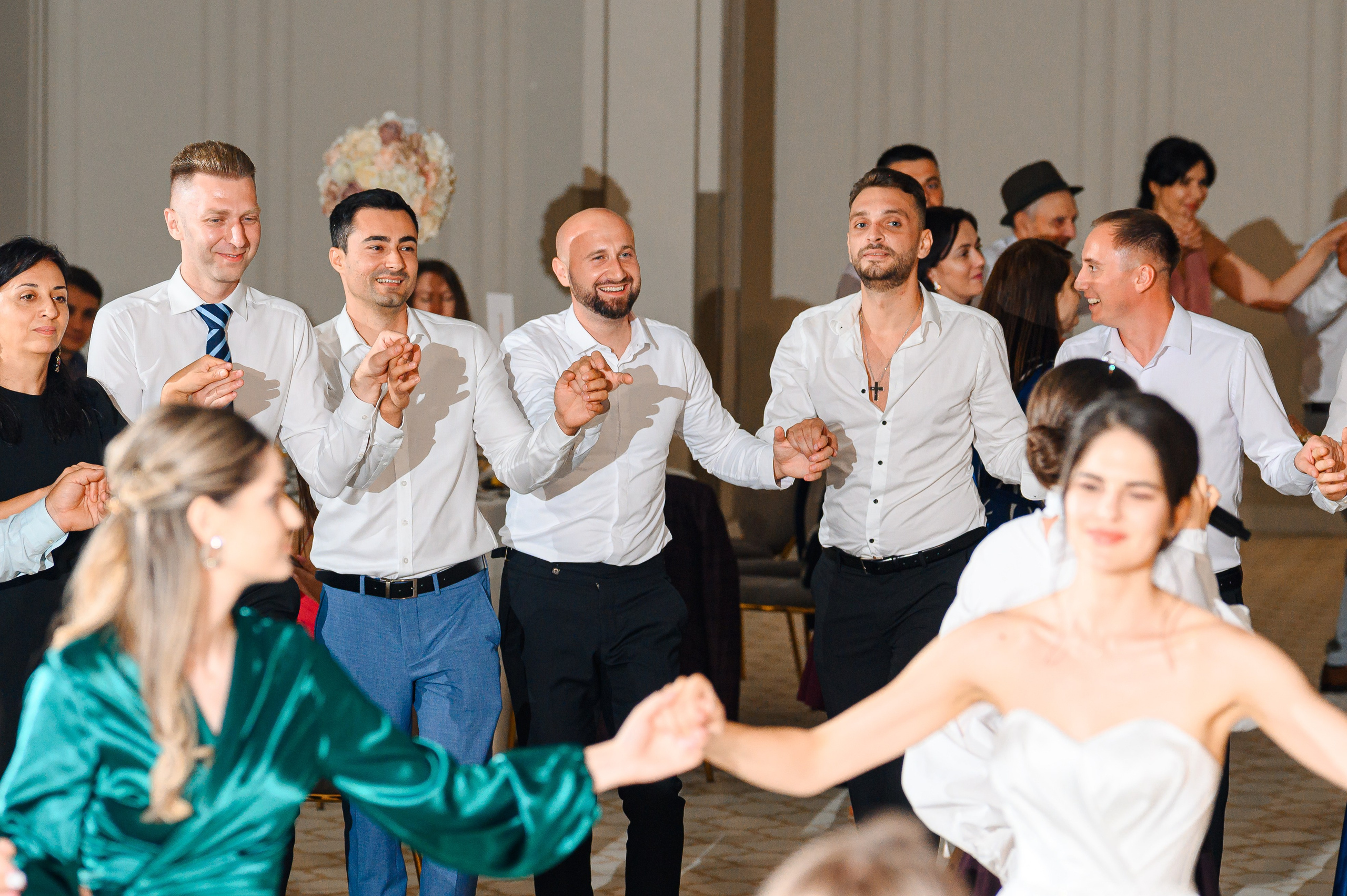 Madalina & Ovidiu. Mugurel Olteanu Fotograf