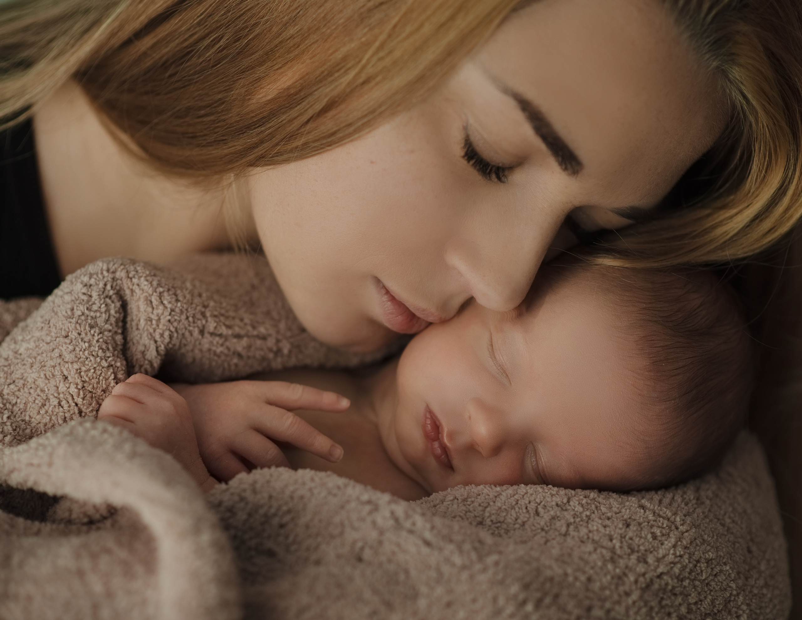 Новорожденные. Свадебный и семейный фотограф в Марселе и Провансе. Elvira Tabisheva