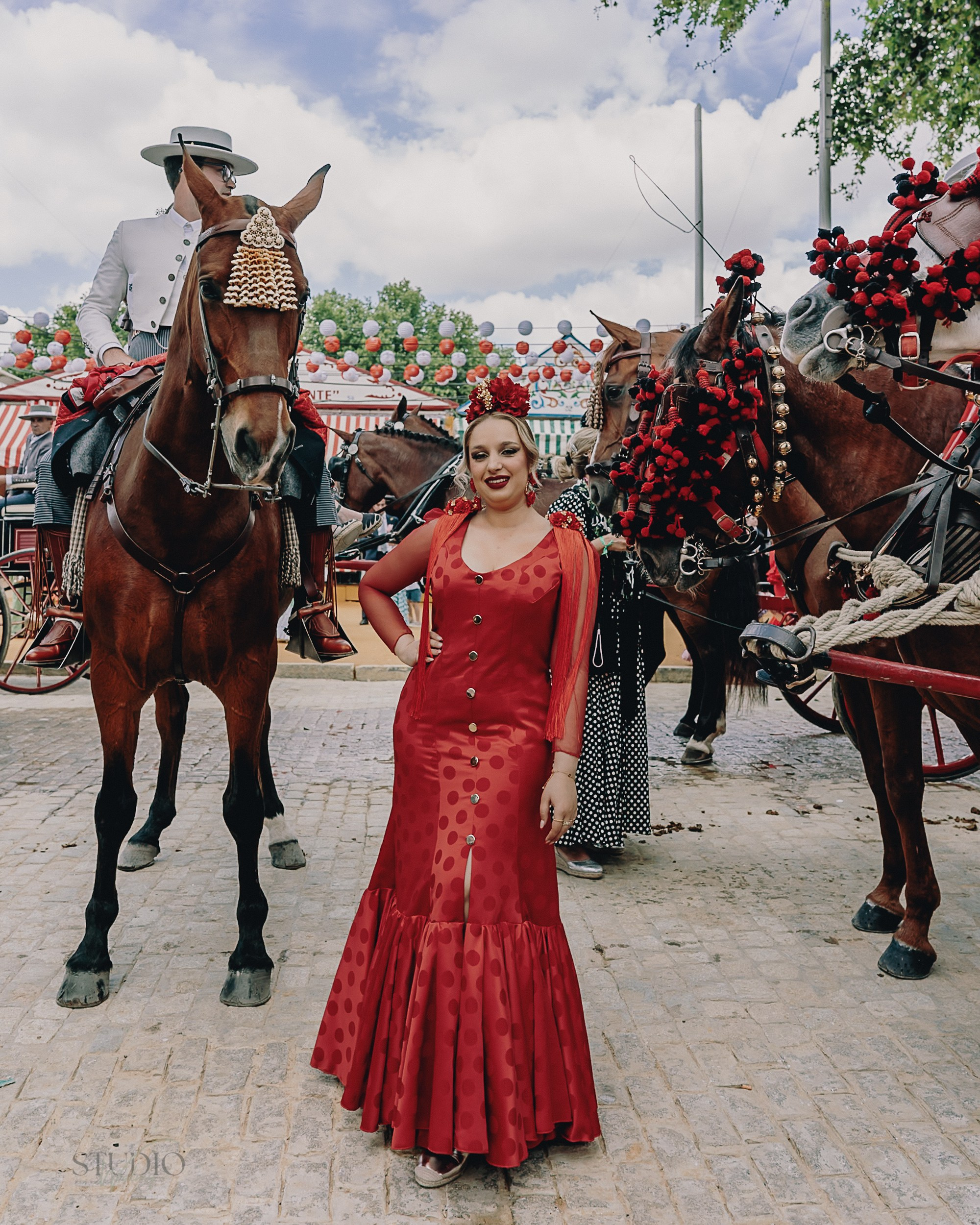 Sesión de fotos en feria de Abril de Sevilla. Inicio