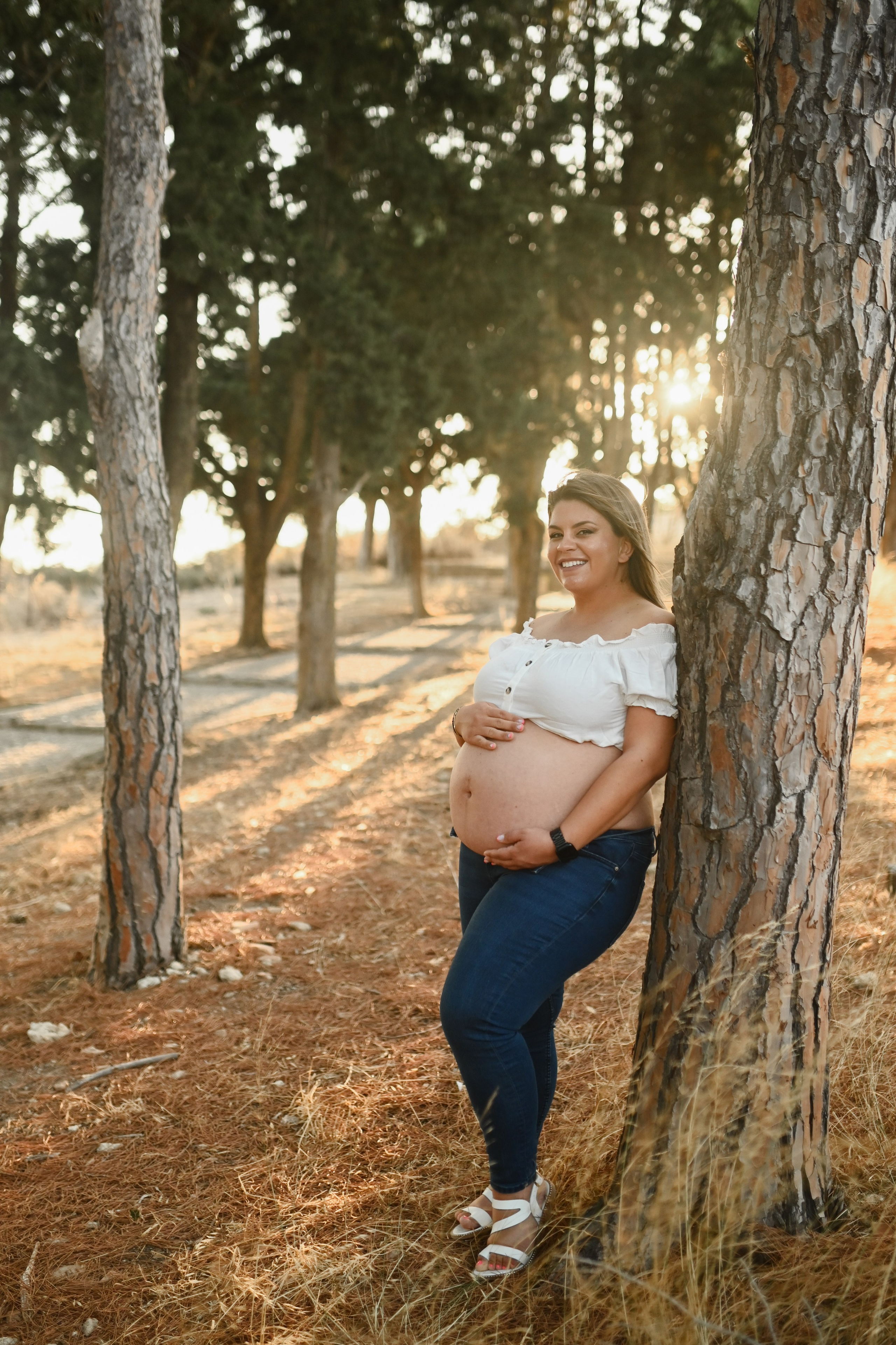 Φωτογράφιση εγκυμοσύνης στο Φιλέρημο Ρόδου – Μαγικές στιγμές μέσα στη φύση. WELCOME