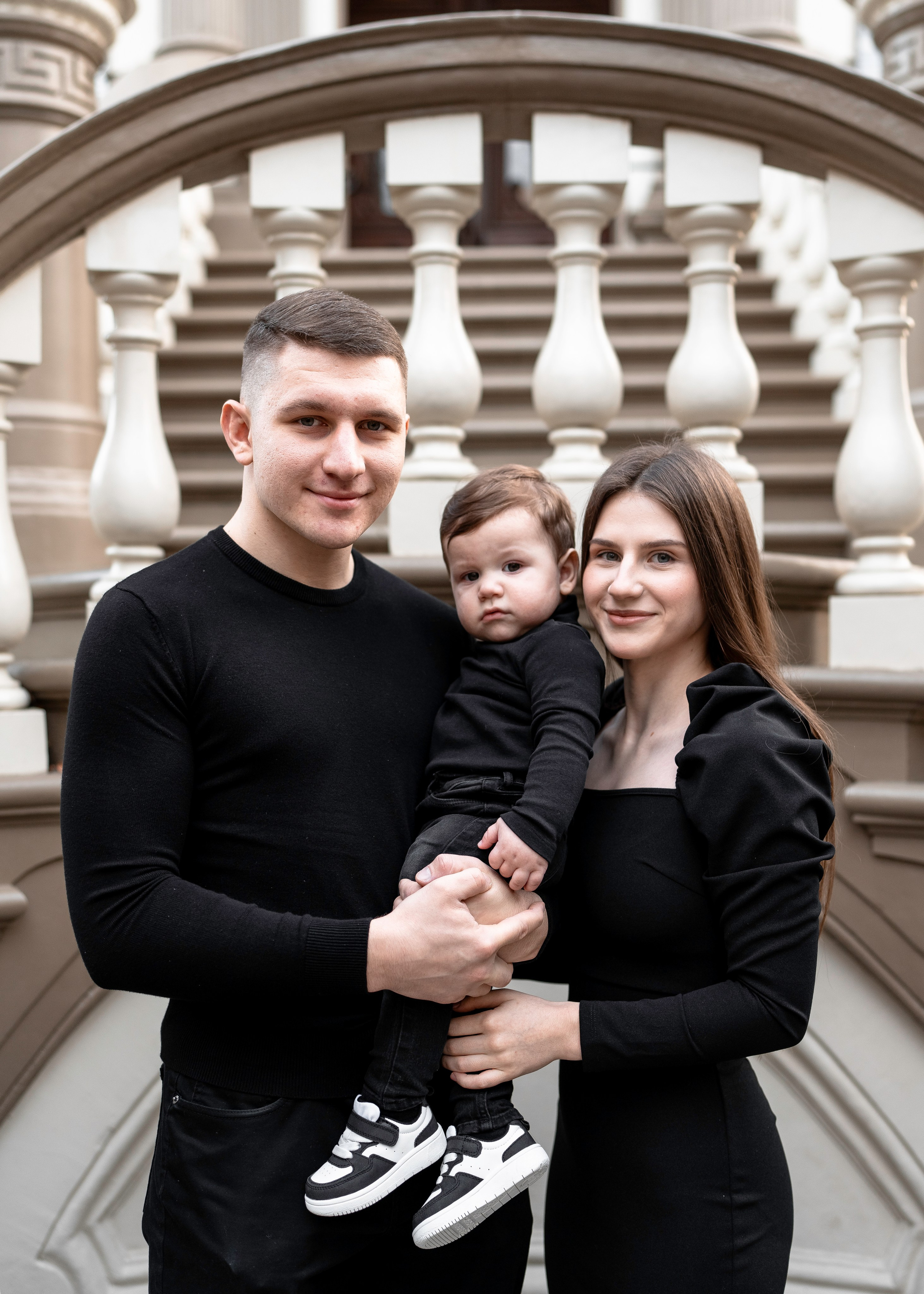 Artem, Nadia & Elisha. Family photographer in Sacramento | Sofia Pavenko