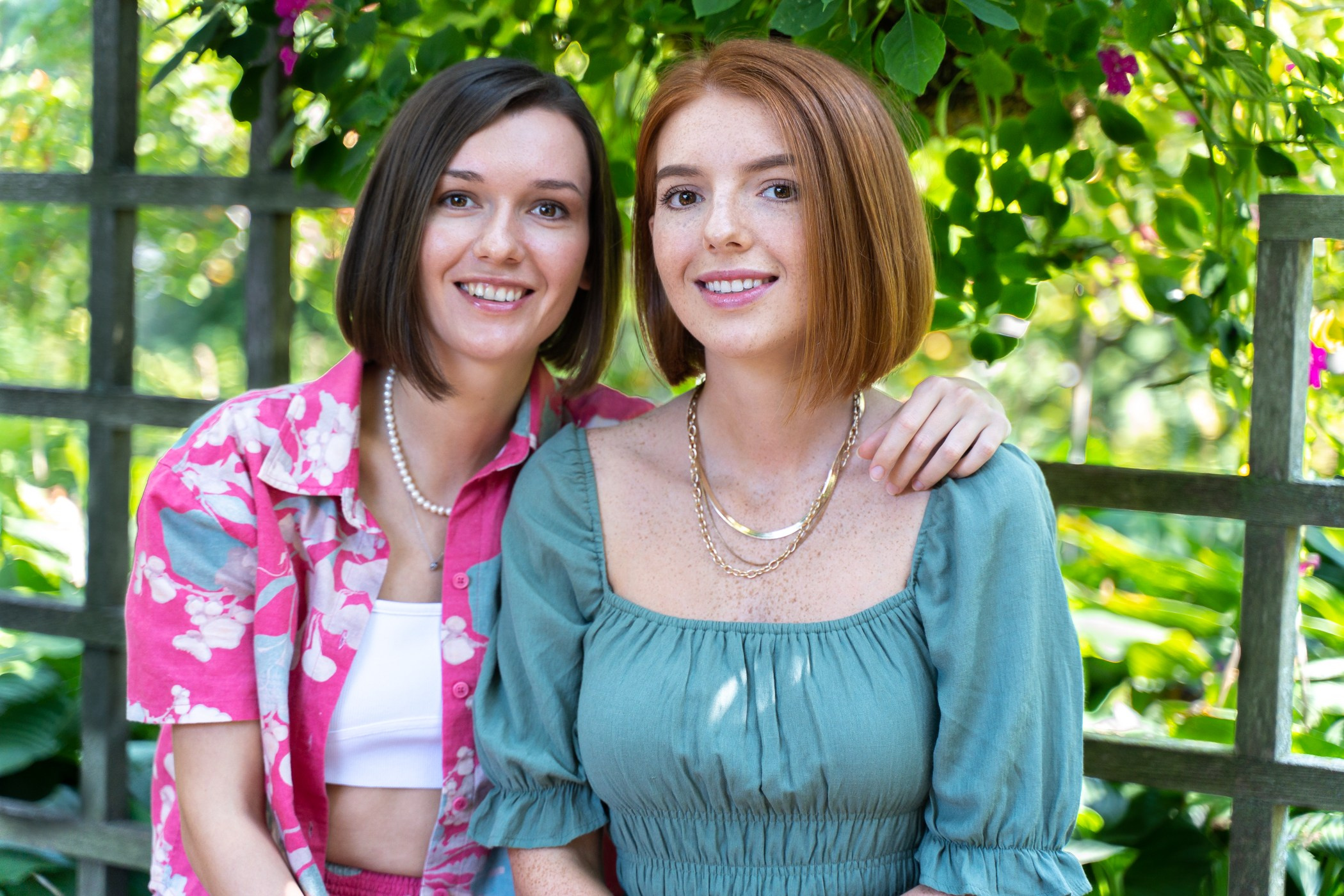 Photo Walk. Sisters. ARTIGO Igor Rudyi Art Photography