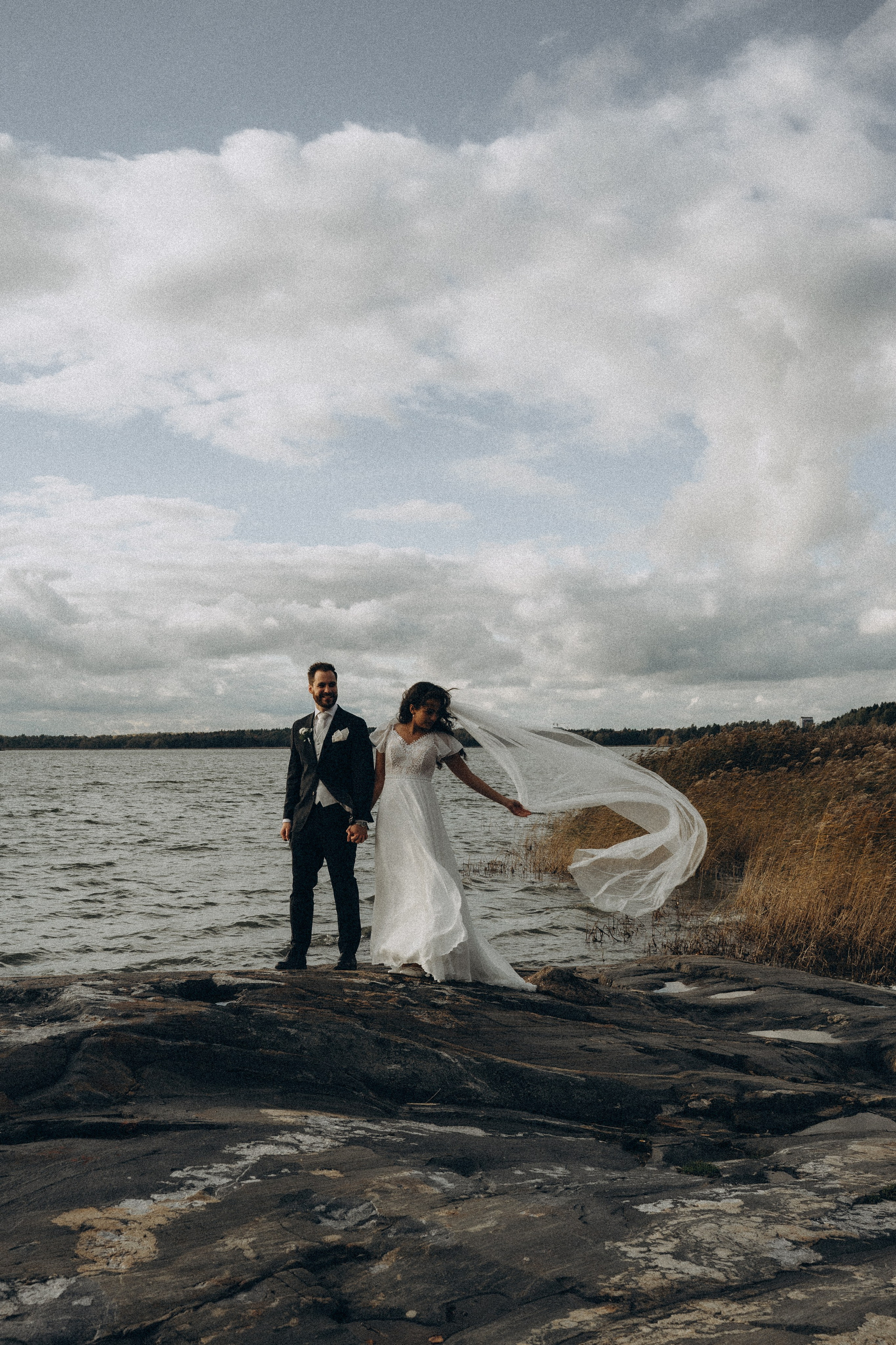 W&S. Wedding and potrait photographer in Helsinki Vickan O
