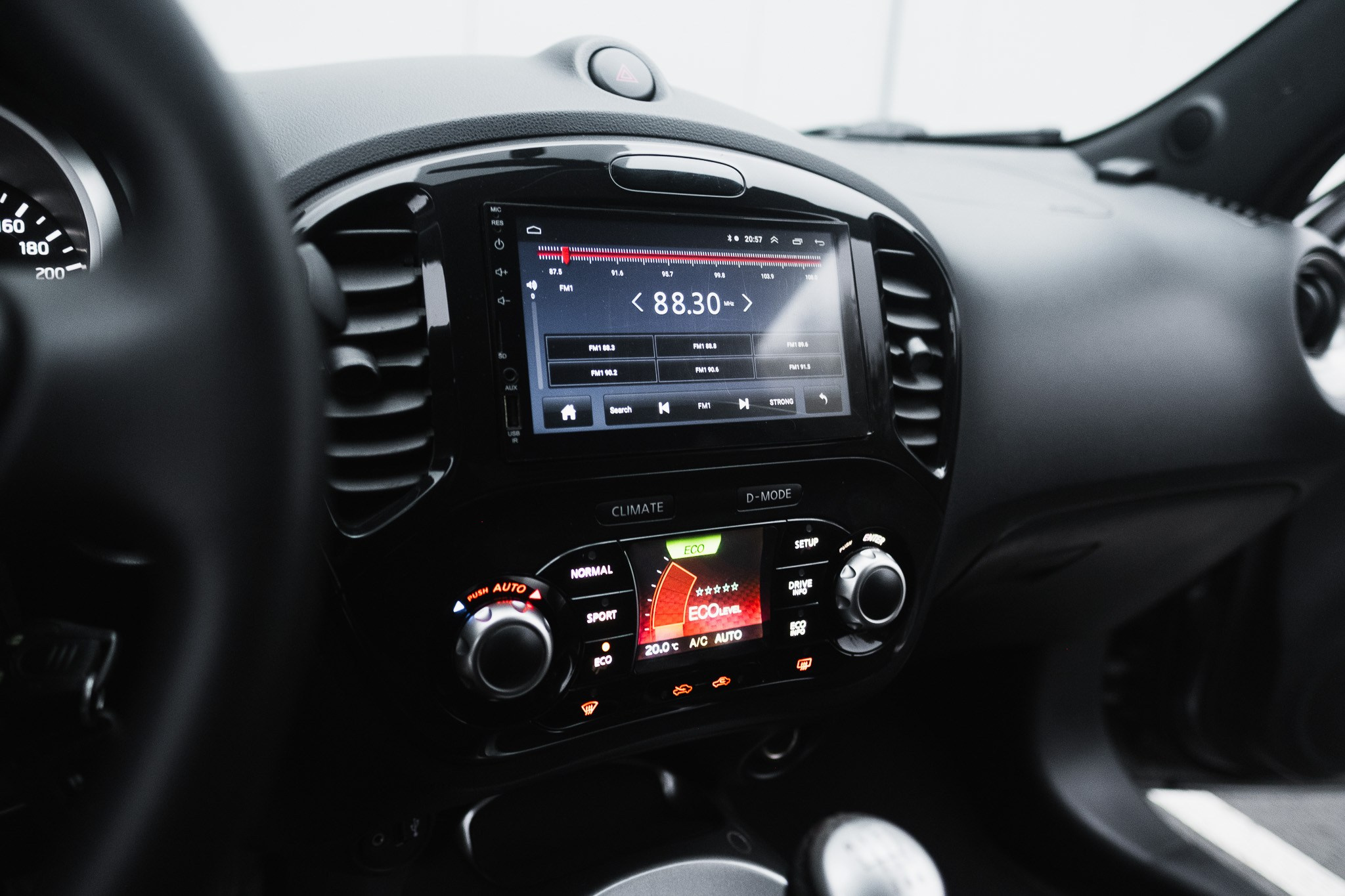 NISSAN JUKE. LOHA VISUALS — AUTOMOTIVE PHOTOGRAPHY