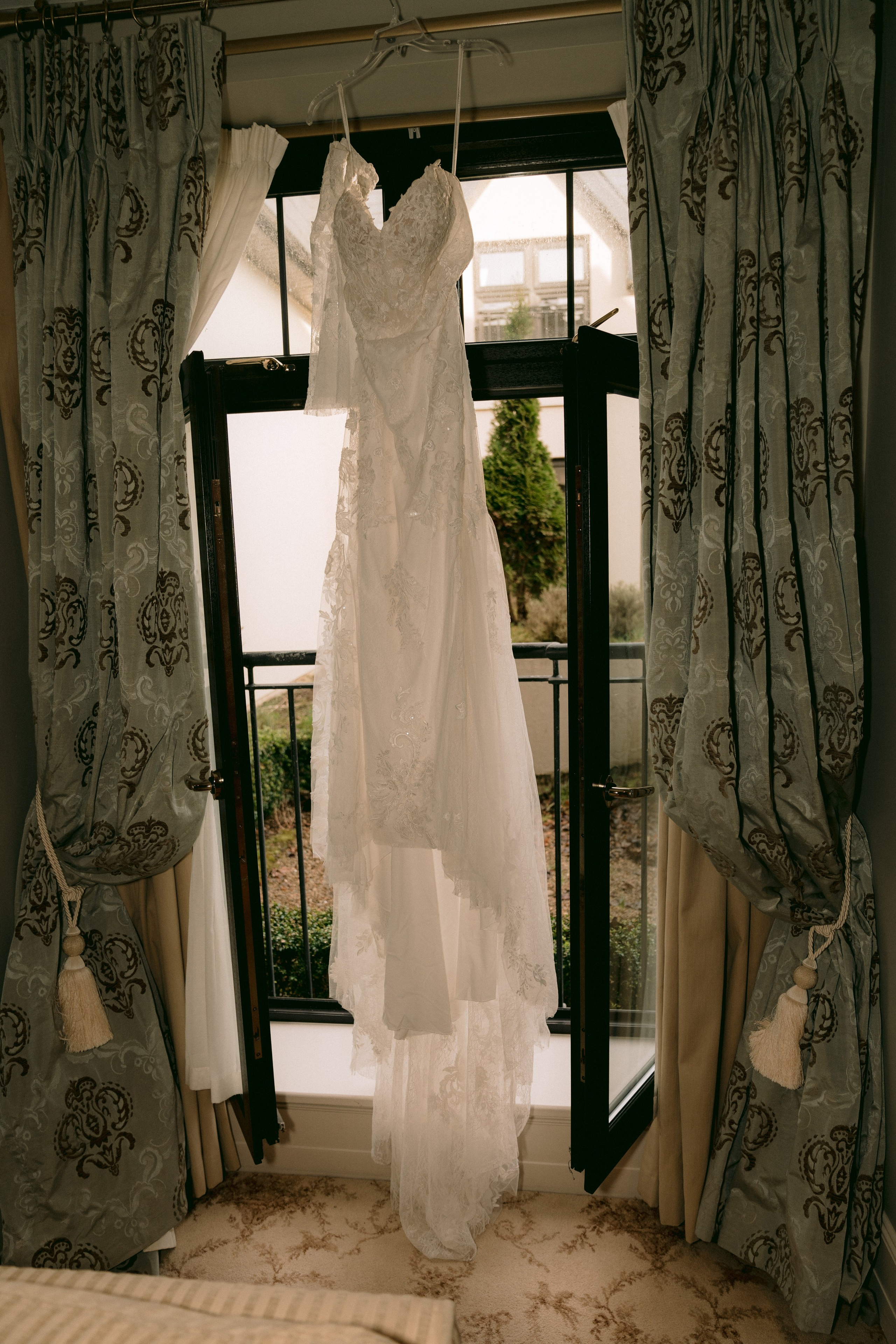 Zuzia & Andy. Wedding and family photographer Ireland