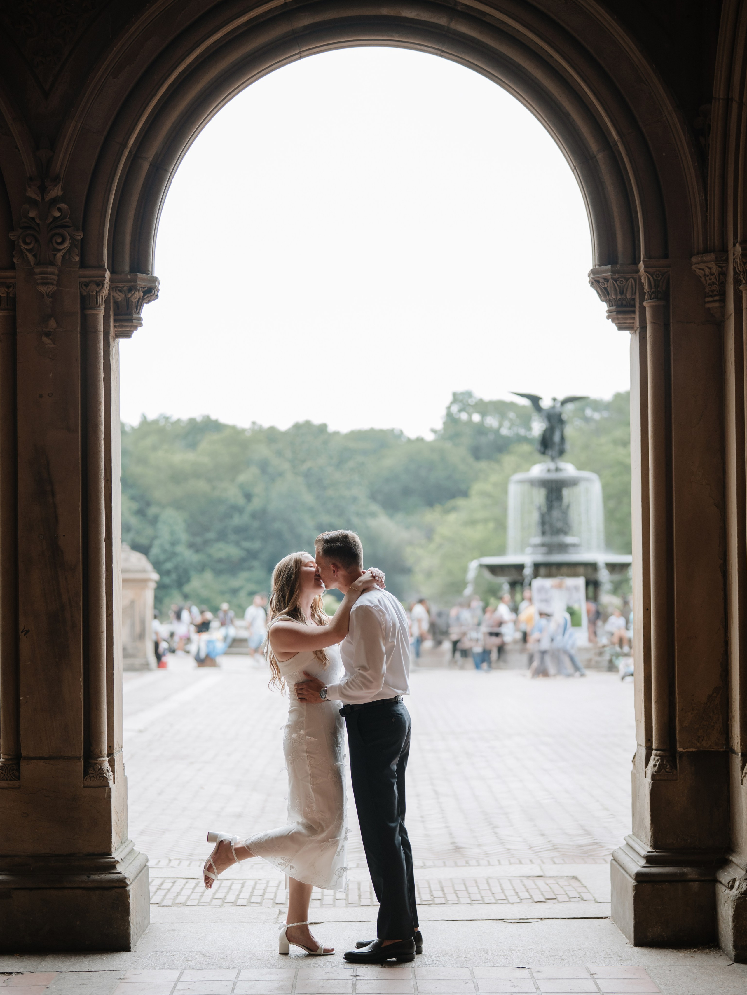 Engagement in Central Park. Portrait and wedding photographer in New York