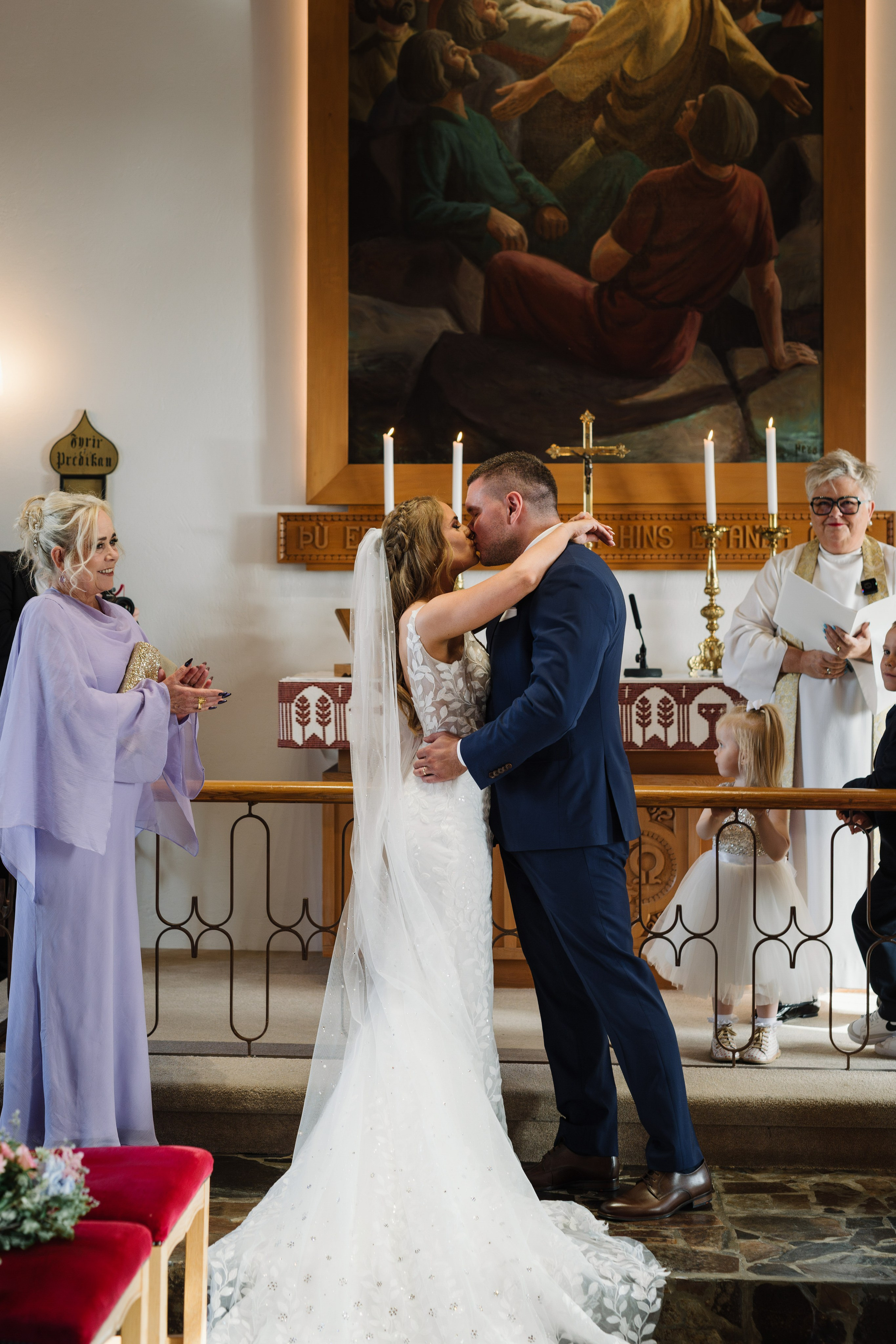 Maria and Matt. Michalina Dzianach Wedding Photographer Iceland