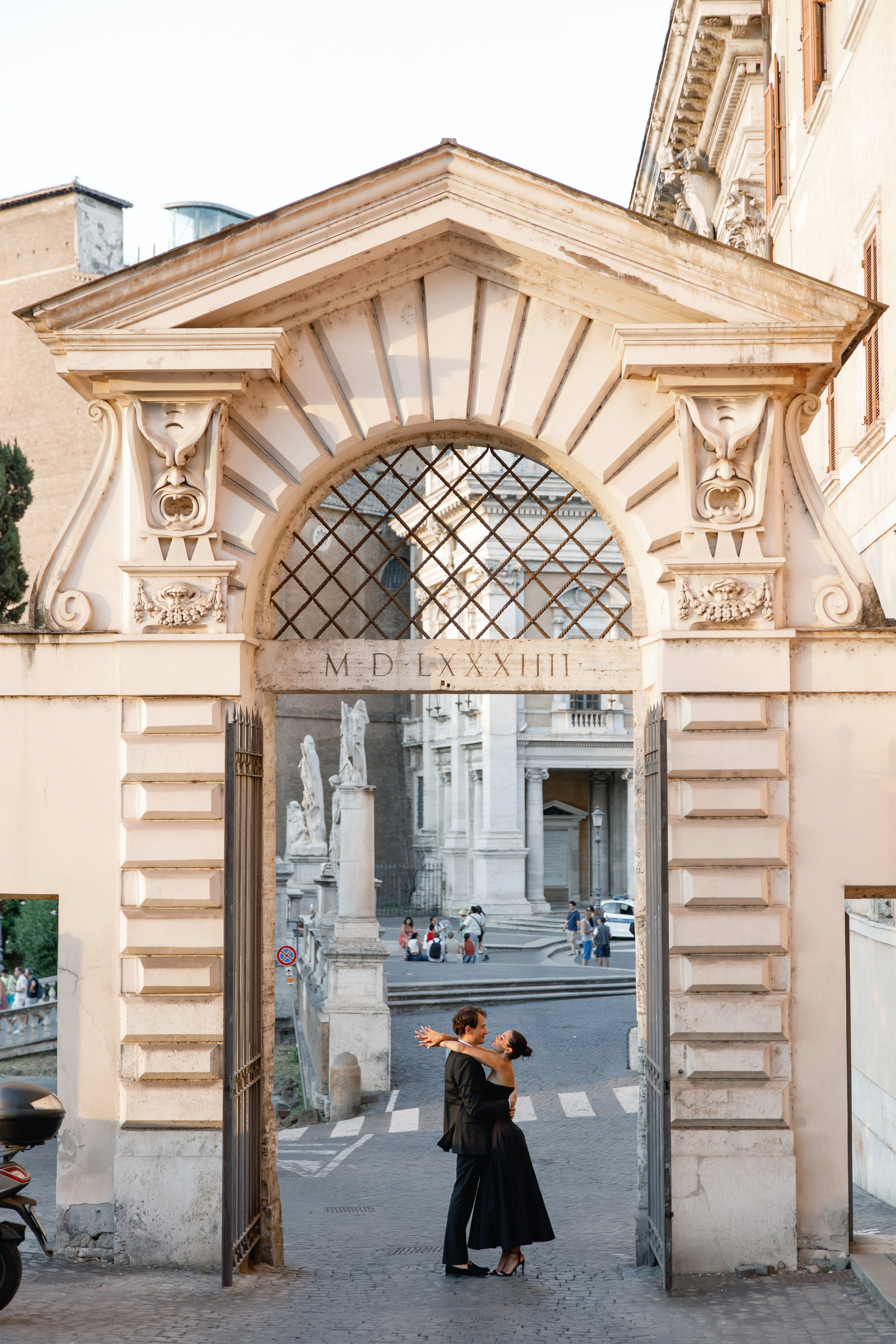 Wedding photographer Italy Rome, Tuscany, Lake Como, Sicily, Puglia. Wedding Photographer Rome Tuscany Como Sicily Puglia Amalfy Italy- Oksana Savenchuk