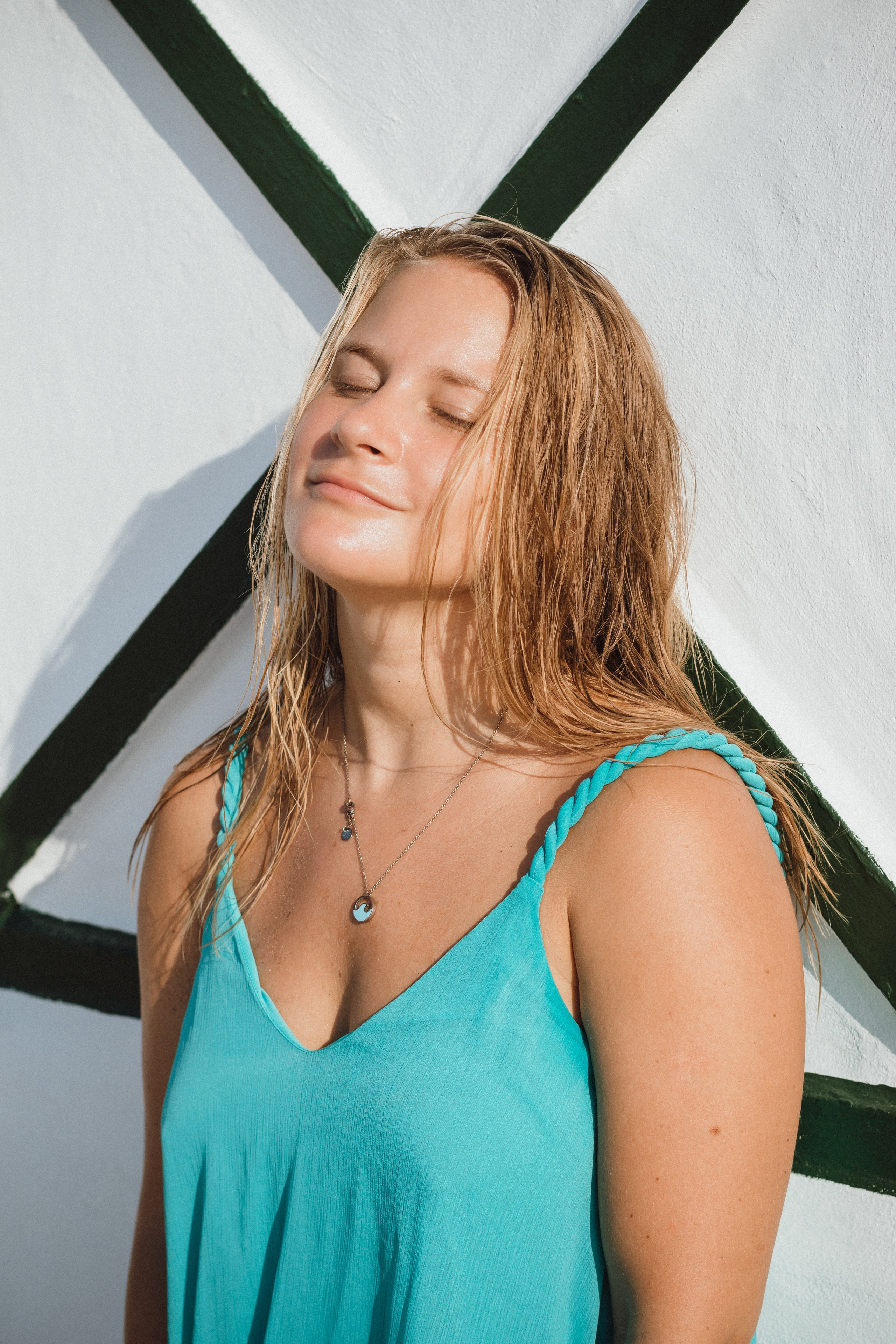 Виктория, Гарраф. Главная