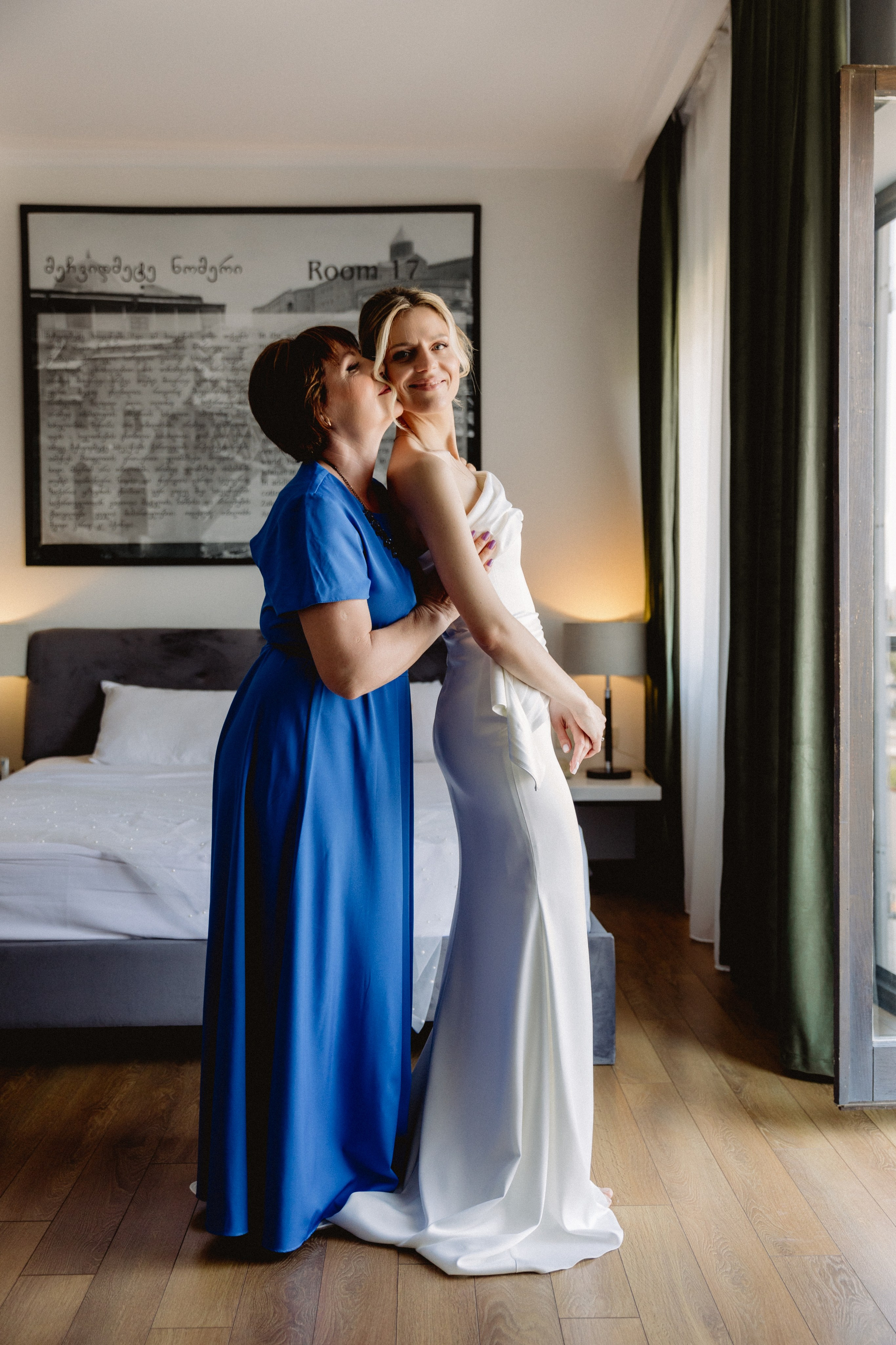 Alexandra & Koba. Photographer Anna Nazarenko