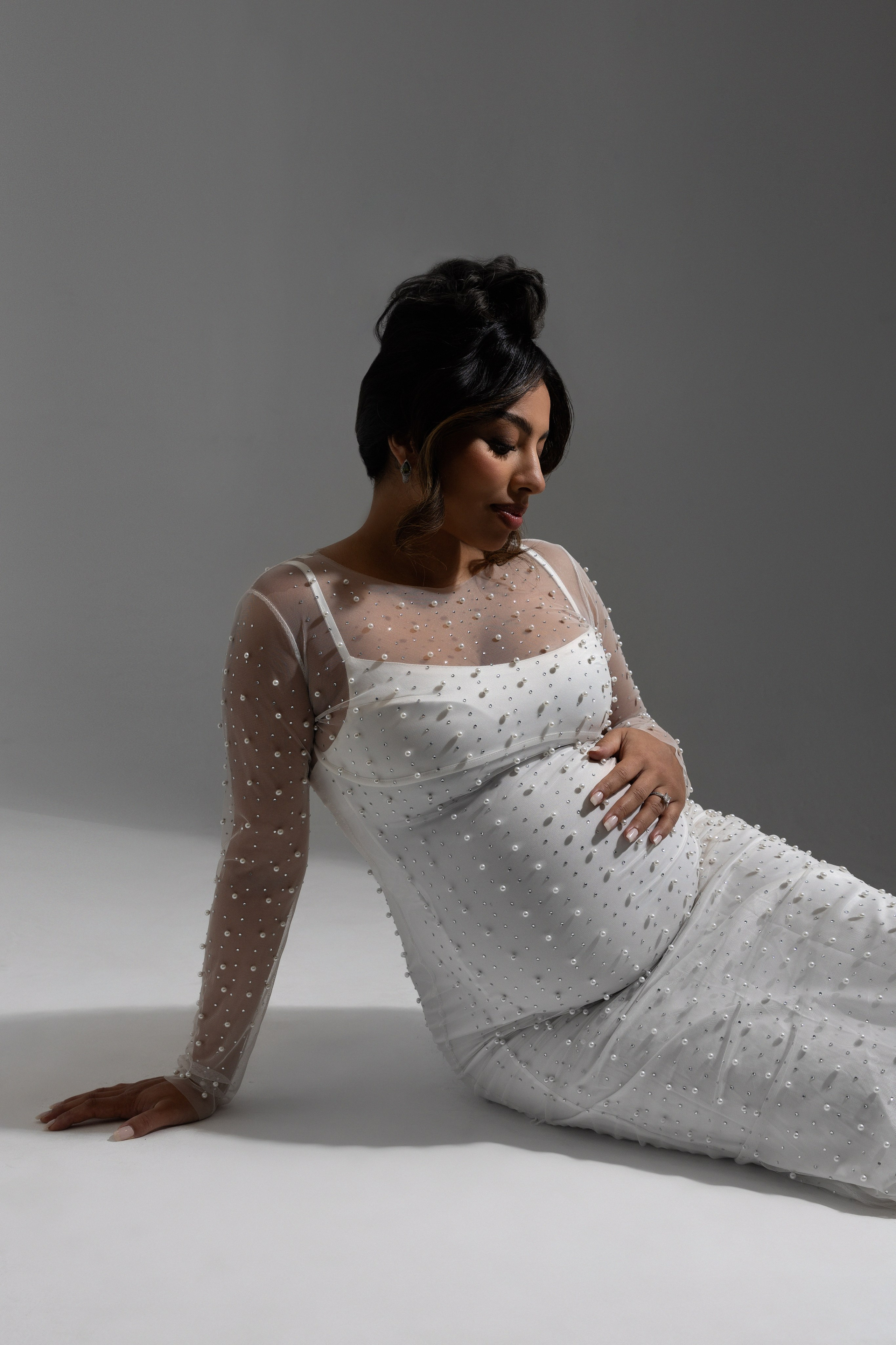 Maternity. Julia Kuzmovych personal and pregnancy photographer in London