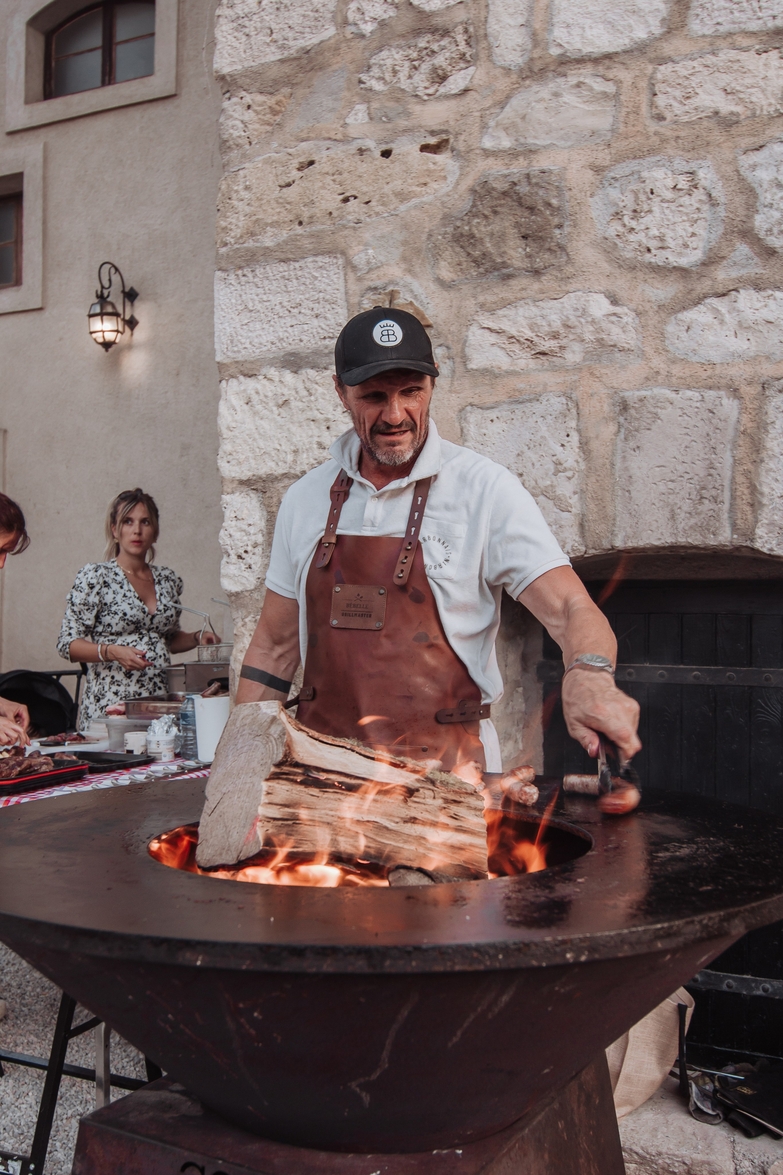 Reportage de fête au Château Prat de Cest. Professional Photographer in France | Poitiers, Tours & Châtellerault | Portrait, Family, Corporate & Wedding Photography