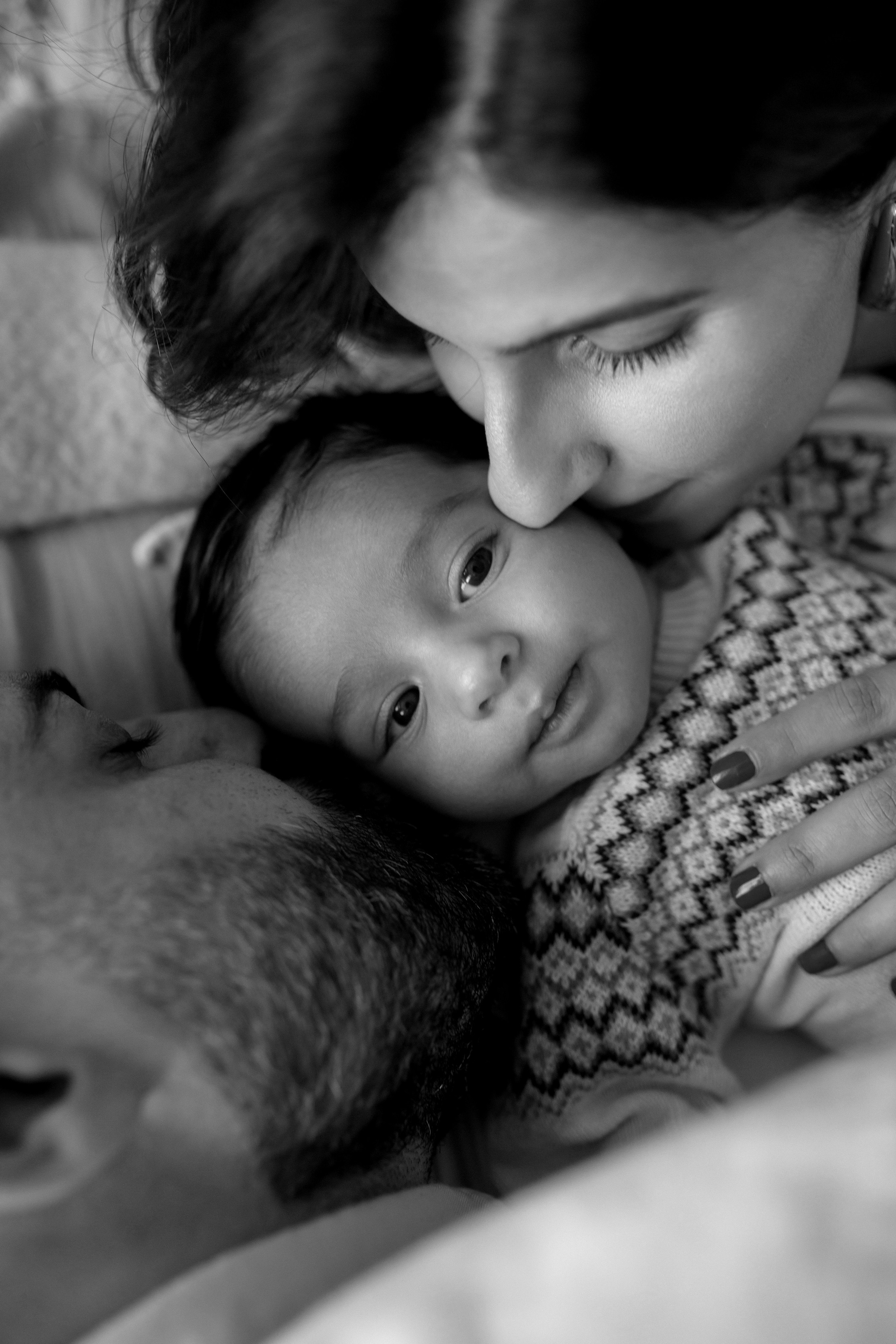 At-Home Photo Session. Maternity, newborn photographer in the Bay Area|Iryna Rakivnenko