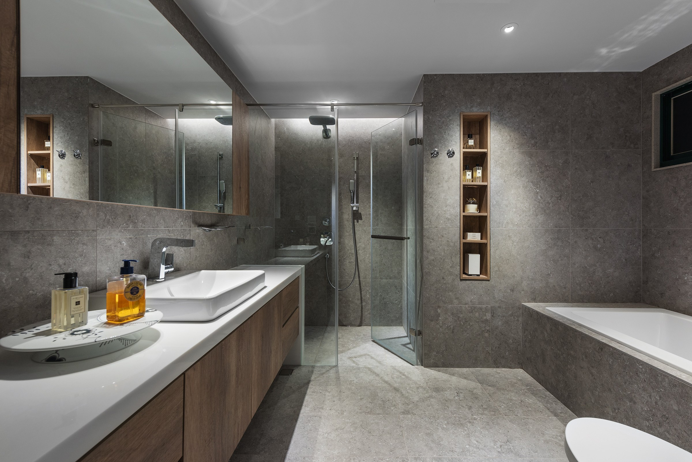 Apartment Yu. IHID studio