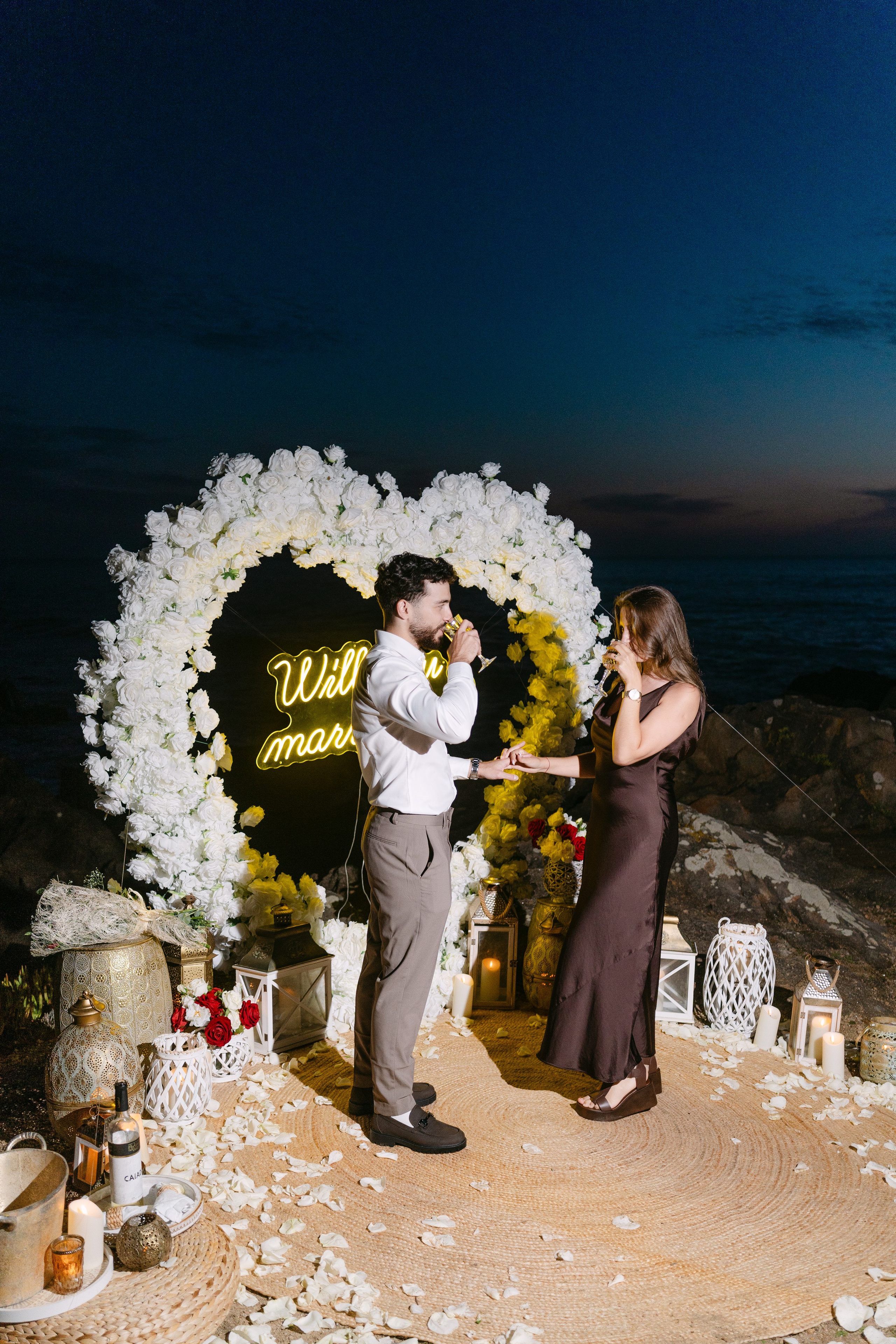 Wedding Proposal at the Beach. Davi Valente
