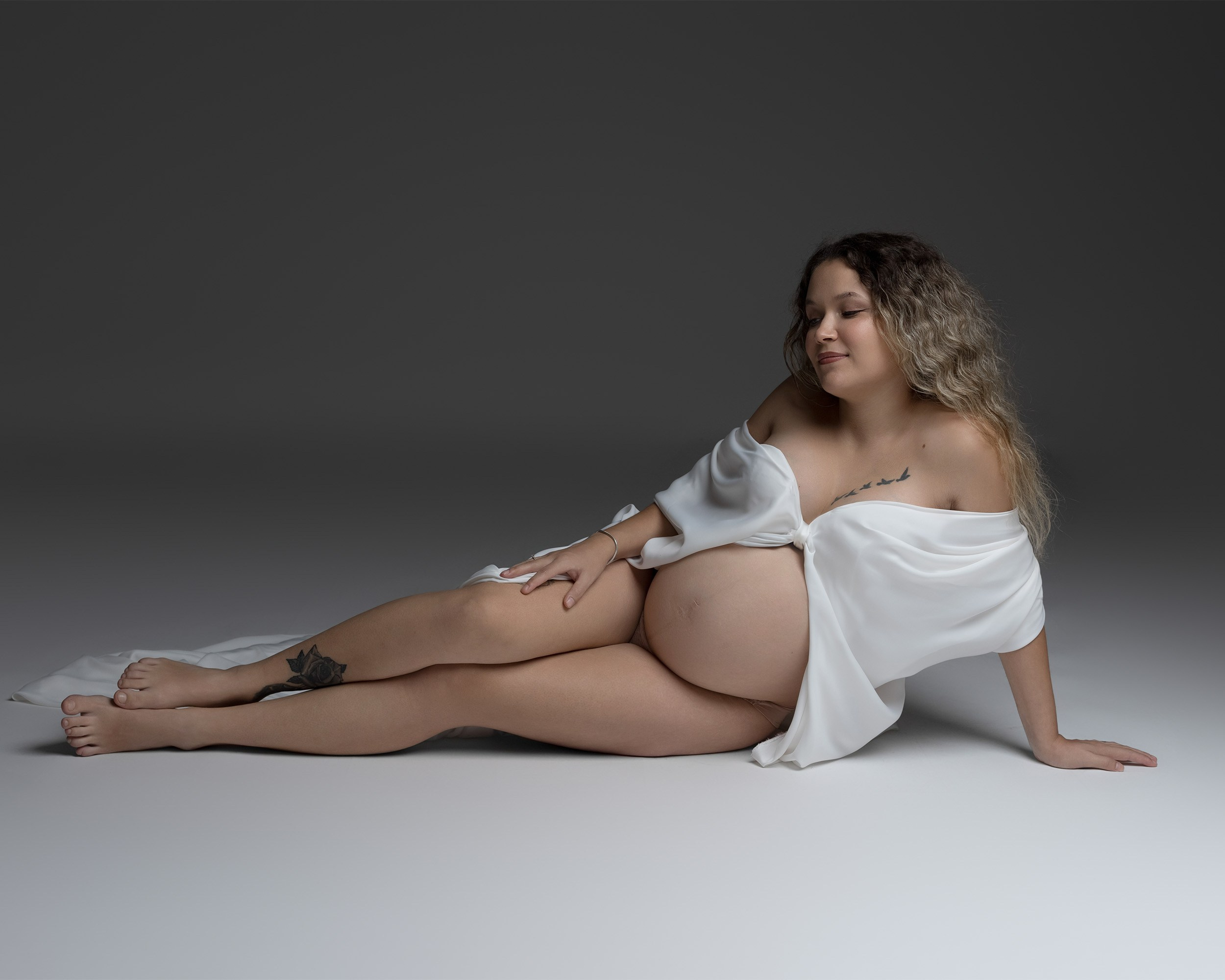 Embarazo y&nbsp;Maternidad sesiones de&nbsp;fotografía en&nbsp;estudio
