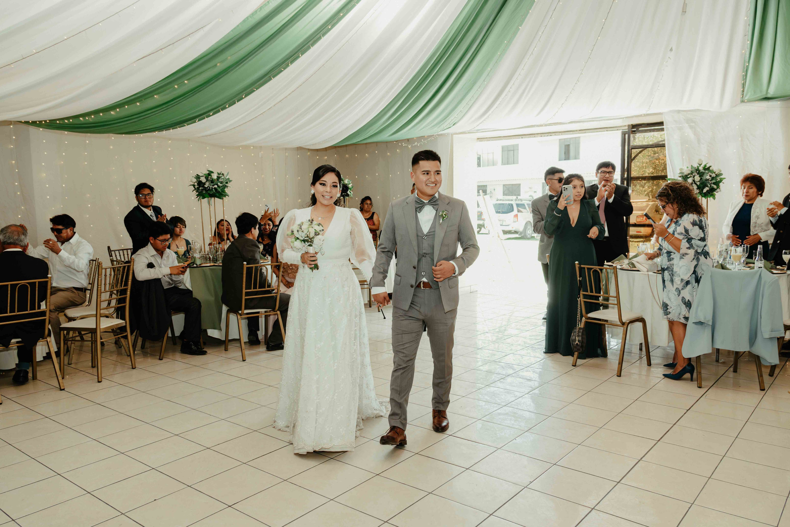 VICTOR Y MELANY BODA CIVIL. Studio KVTA | Fotografía y Video de Bodas en Arequipa