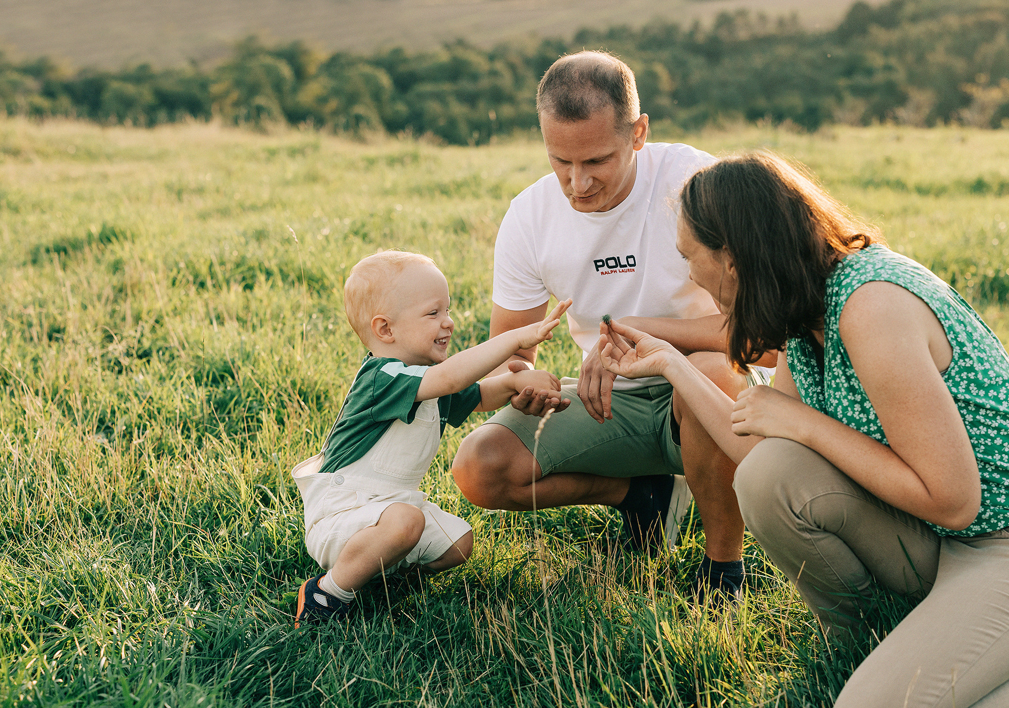 Outdoor family photoshoot in Prague. Family and wedding photographer in Prague Natalia Fedori