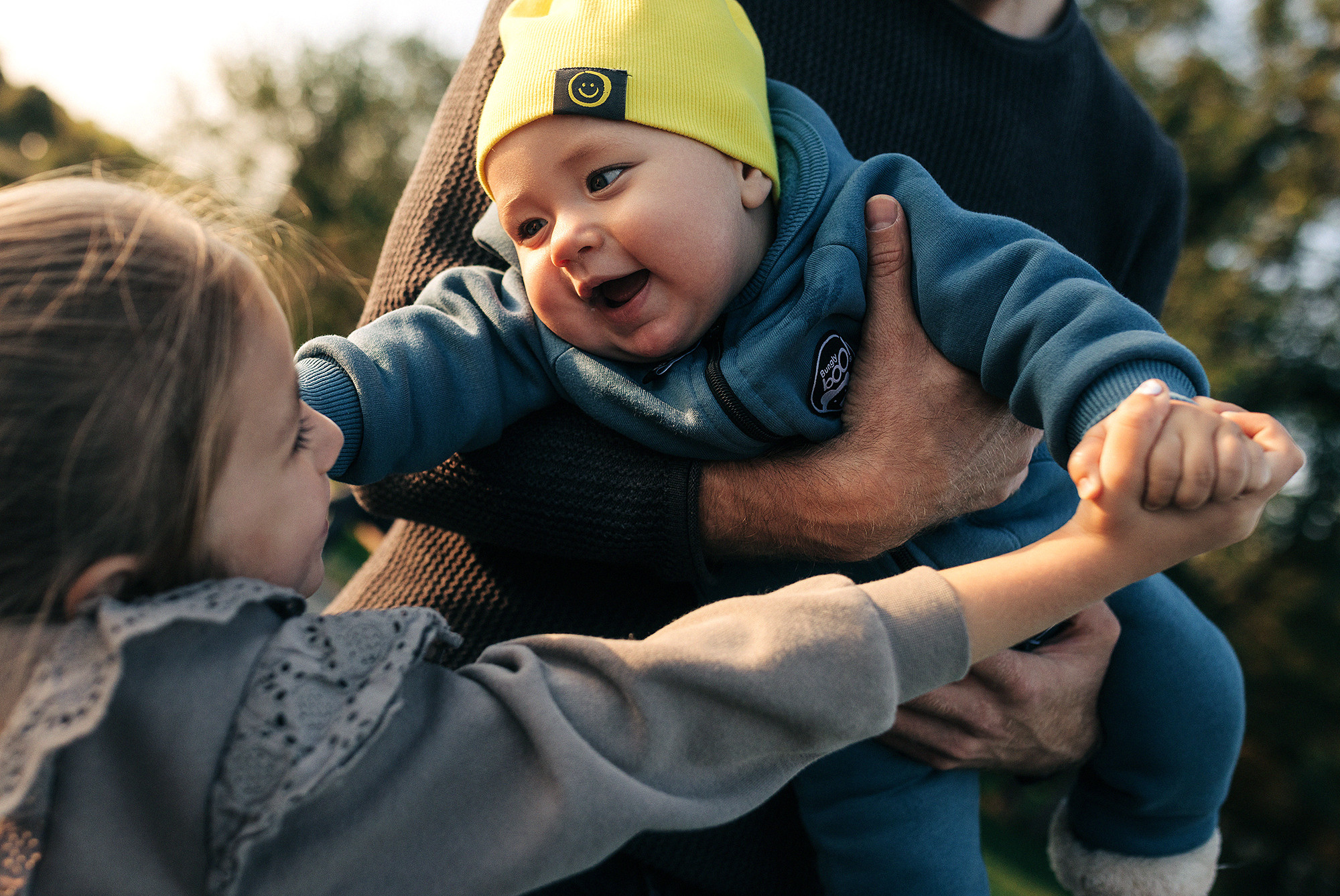 Семейная фотосессия на Вышеграде. Прага. Family and wedding photographer in Prague Natalia Fedori