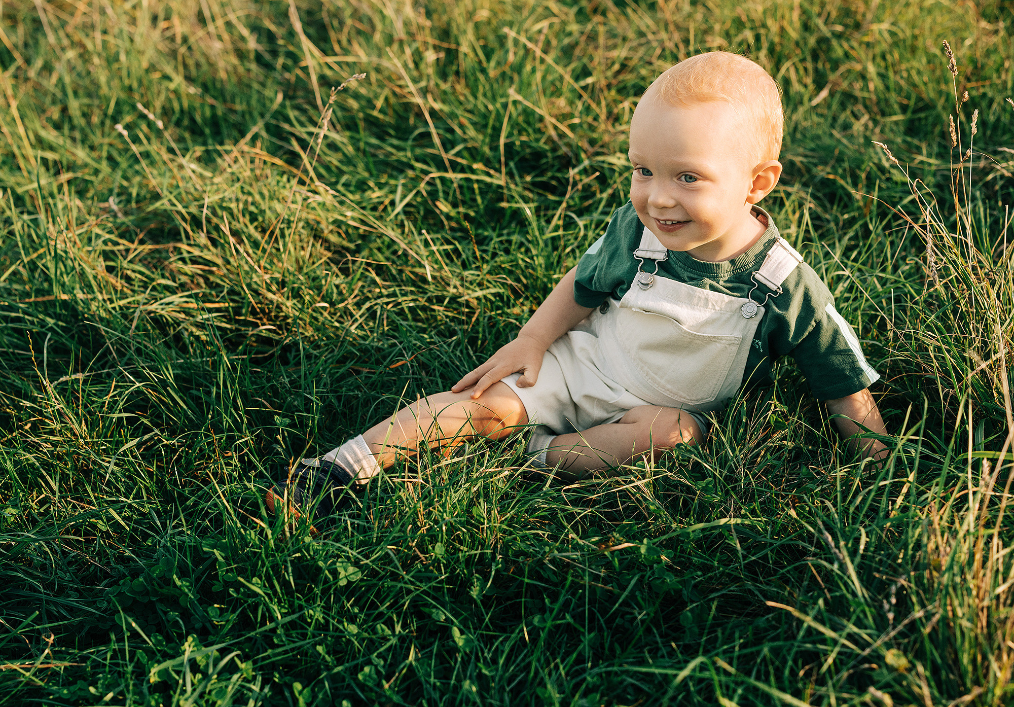 Outdoor family photoshoot in Prague. Family and wedding photographer in Prague Natalia Fedori