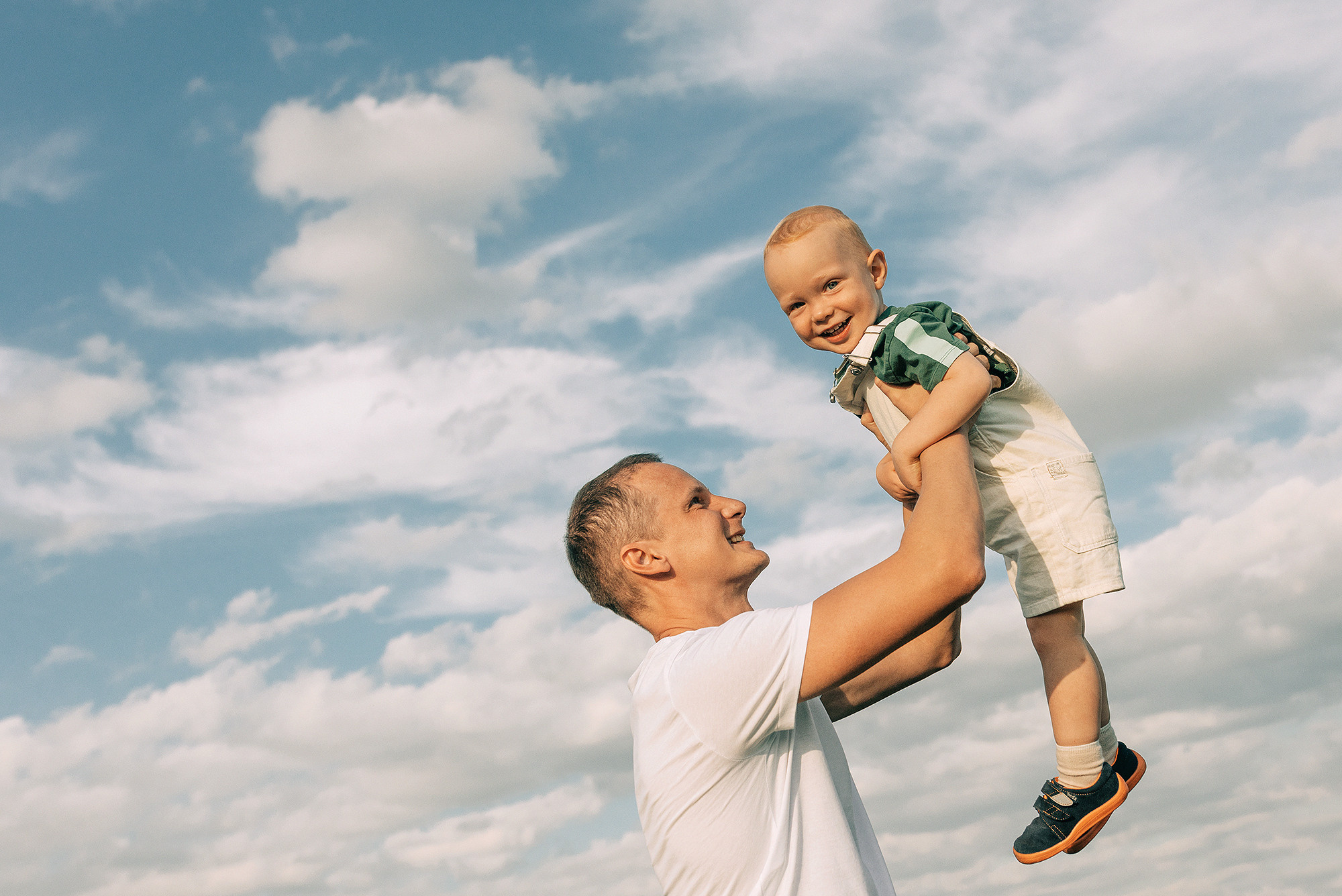 Outdoor family photoshoot in Prague. Family and wedding photographer in Prague Natalia Fedori