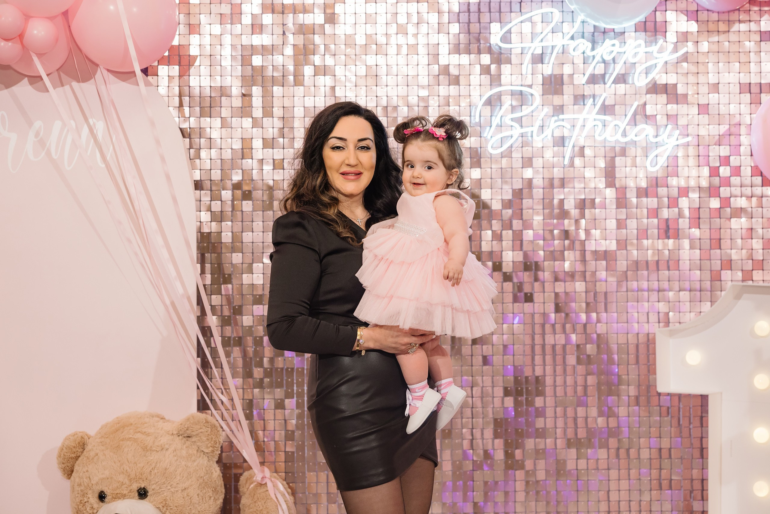 04.13.2025 First birthday. Wedding family event photographer in Chicago Nick Yushevich